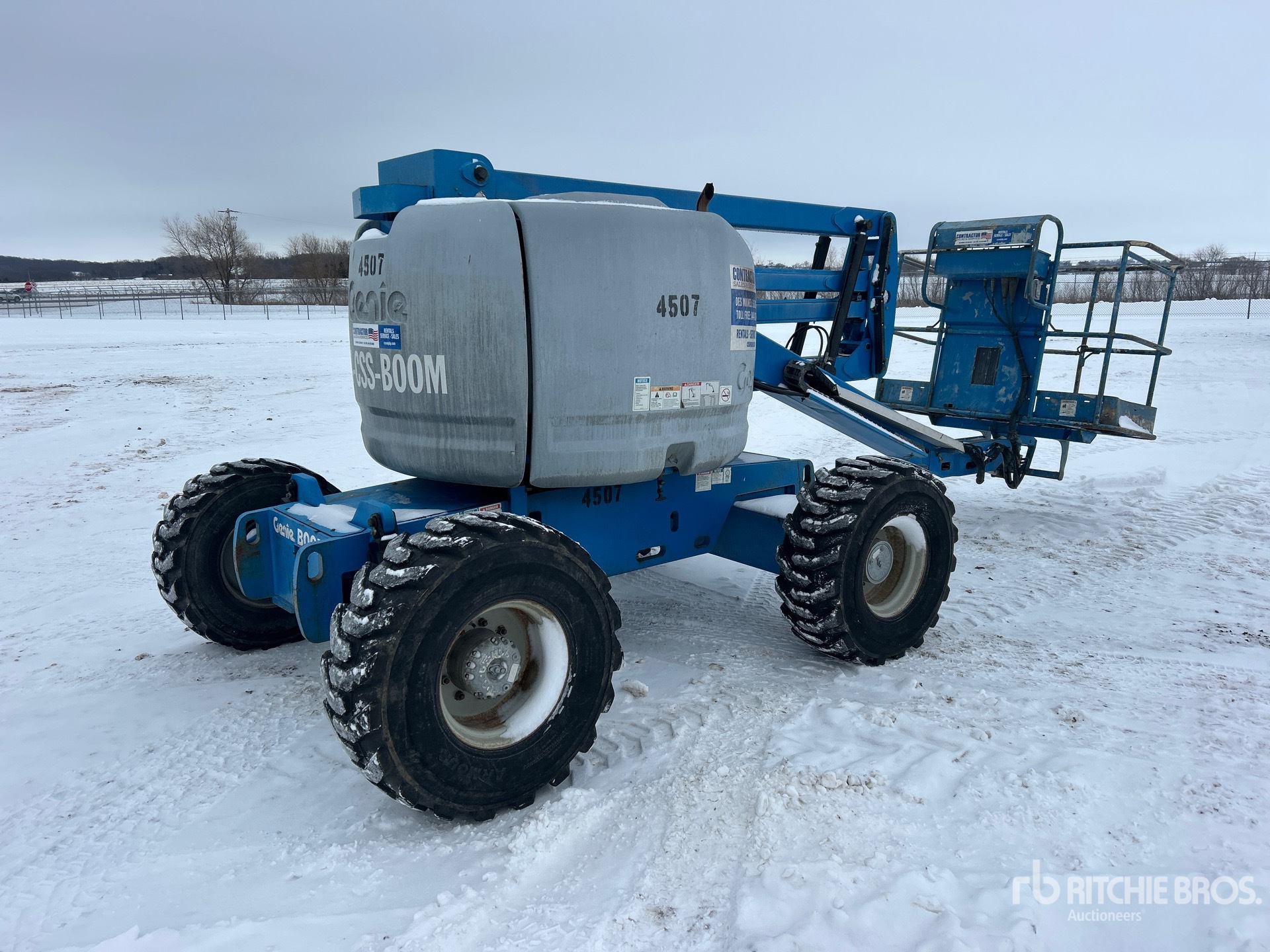 General Appearance with Picture, Right Rear Corner