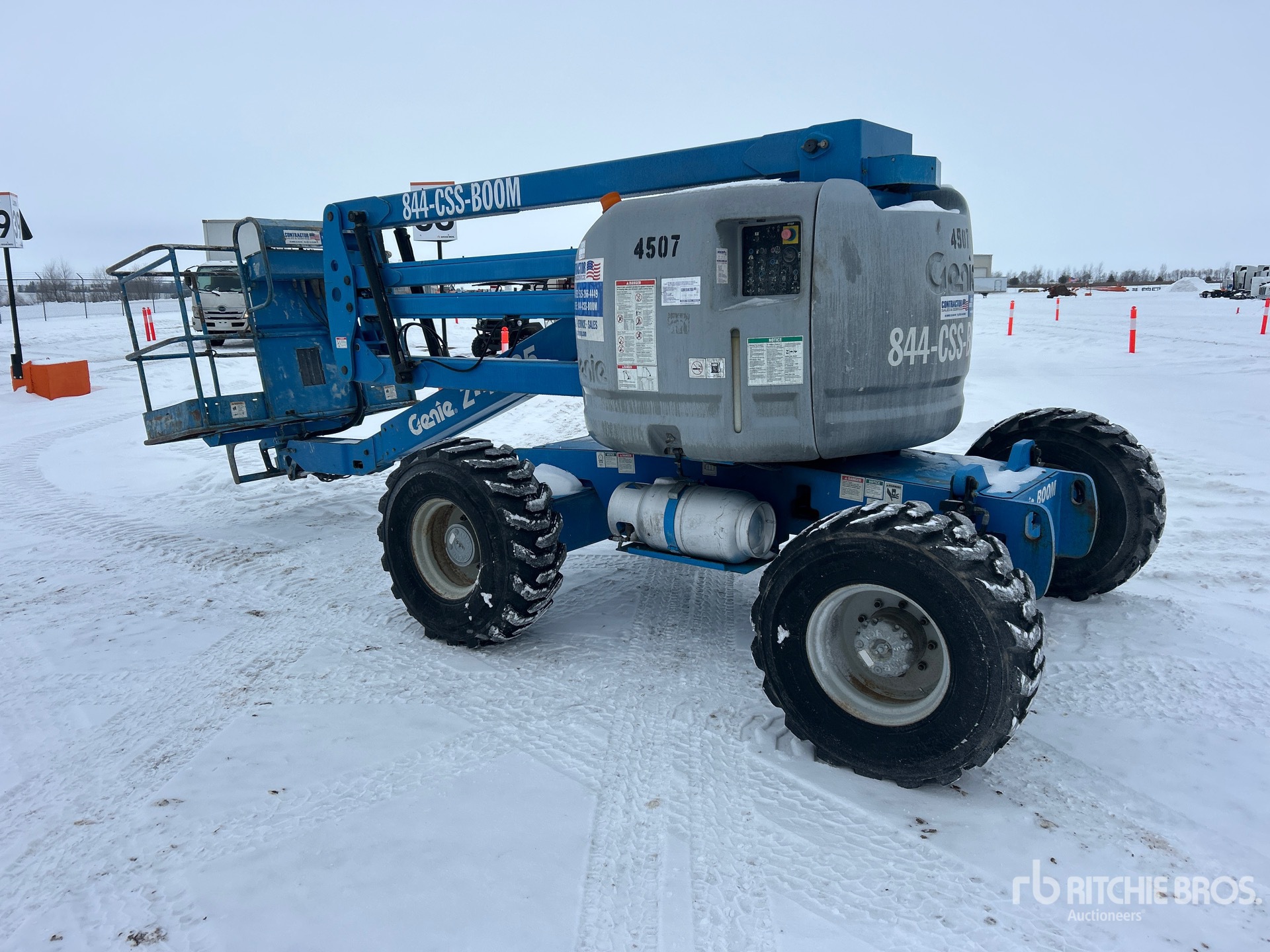 General Appearance with Picture, Left Rear Corner