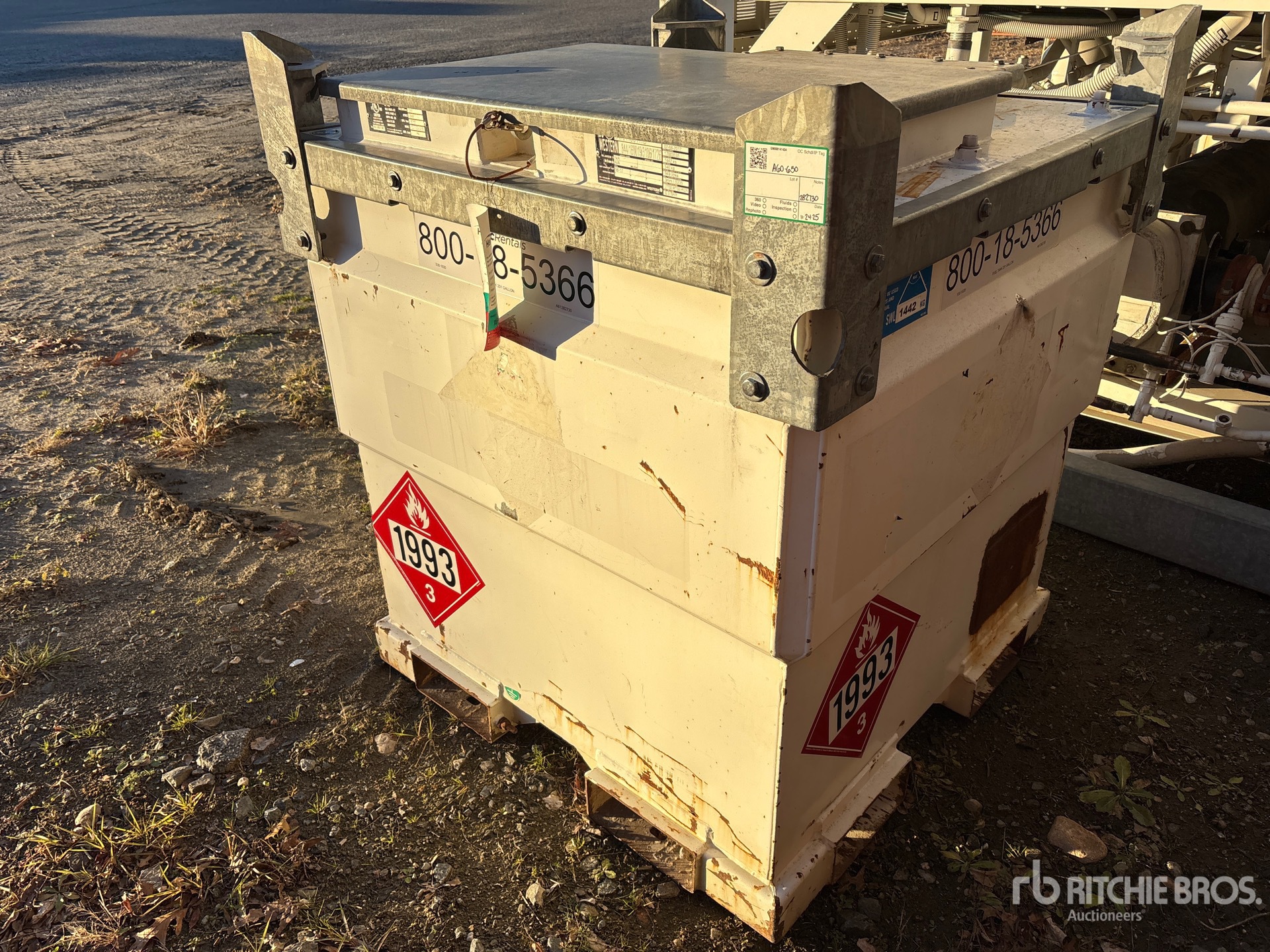 General Appearance with Featured Photo