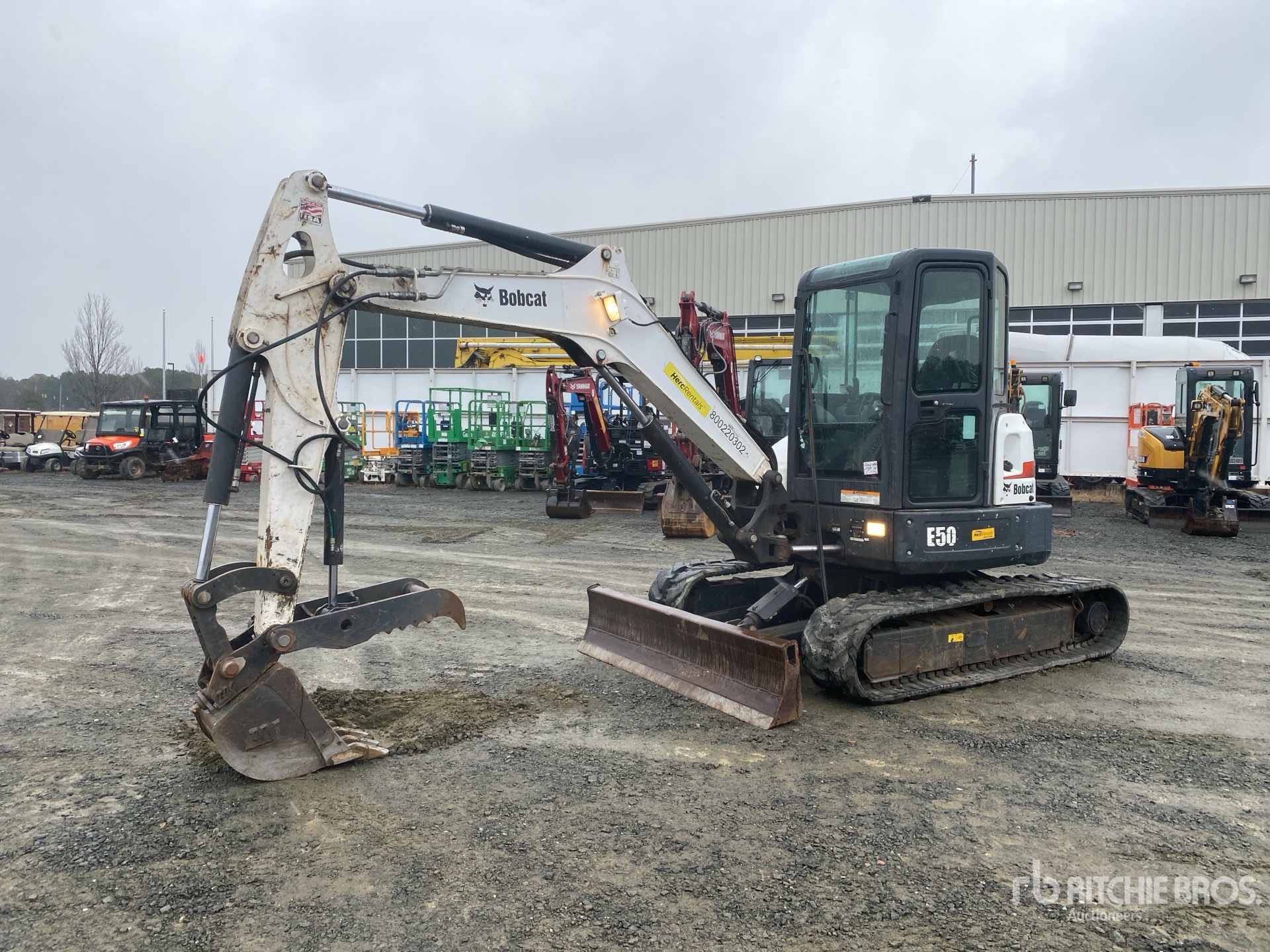 General Appearance with Picture, Left Front Corner