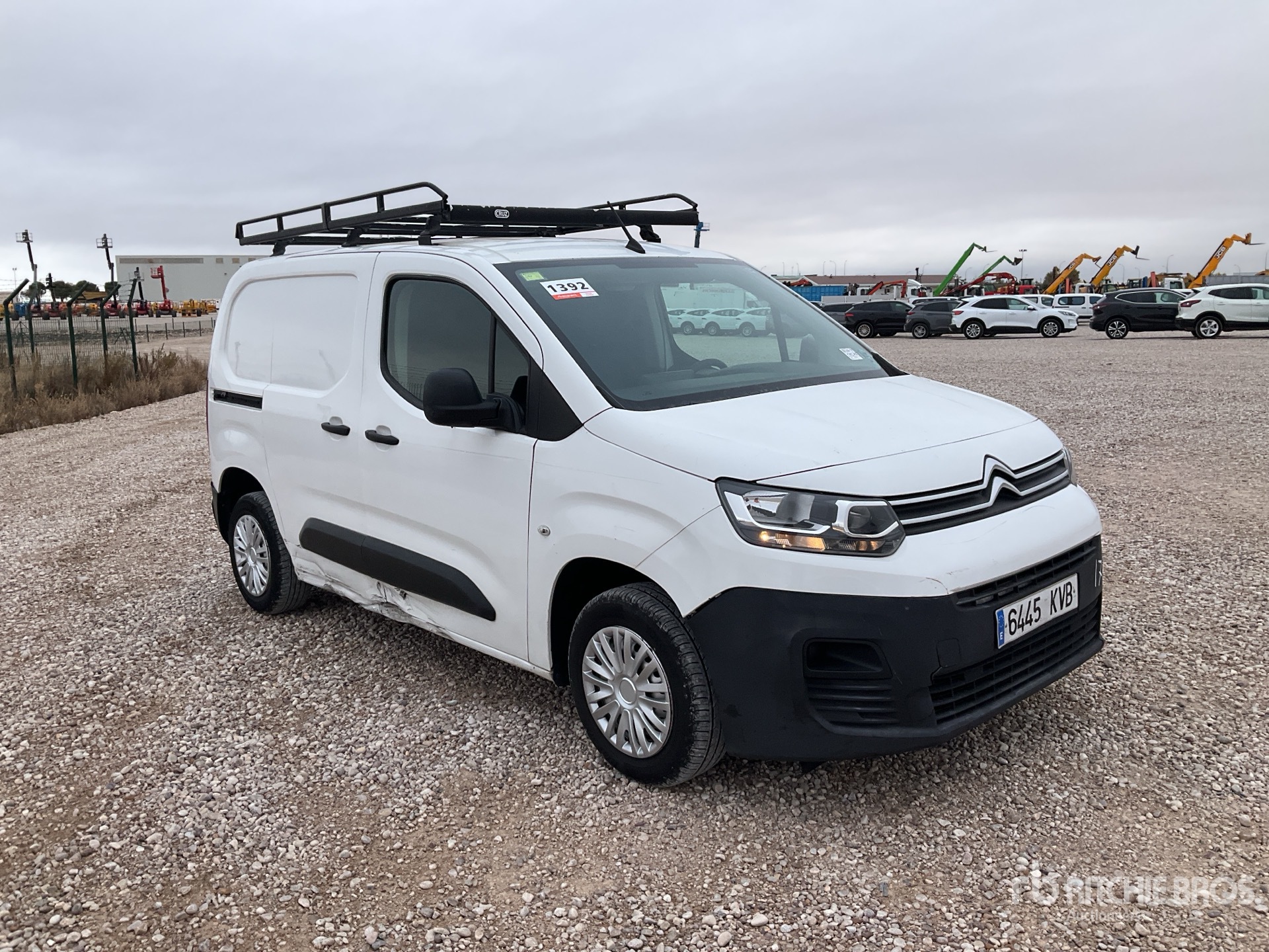 General Appearance with Image, coin avant droit