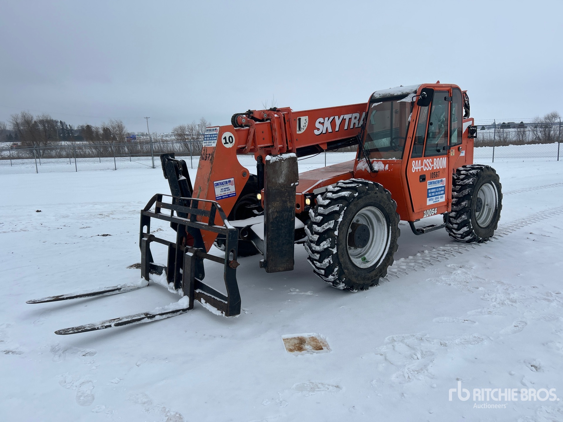 General Appearance with Picture, Left Front Corner