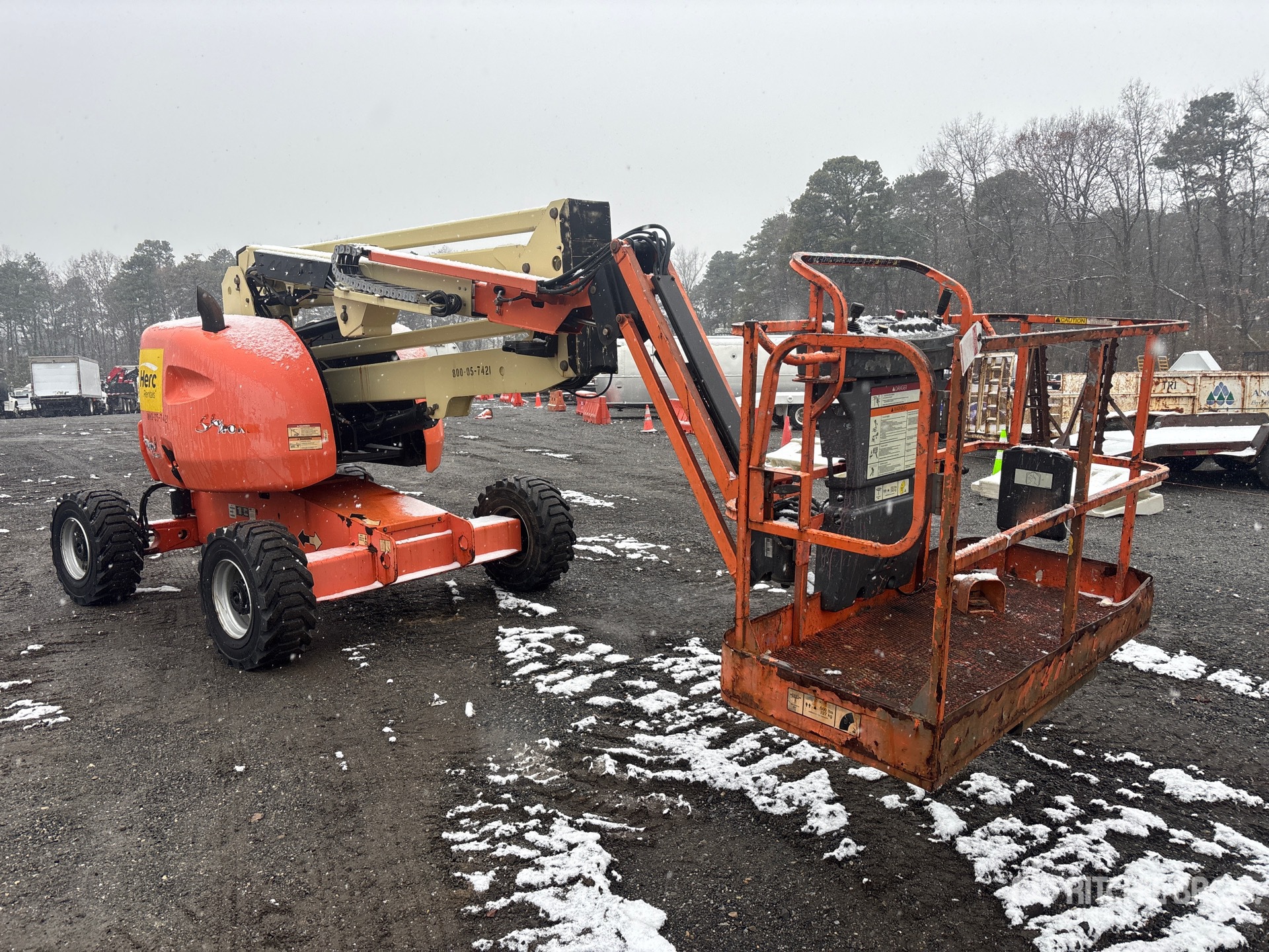 General Appearance with Picture, Right Front Corner