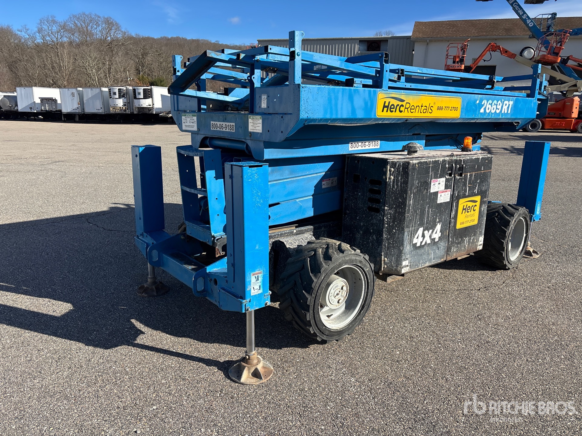 General Appearance with Picture, Right Rear Corner