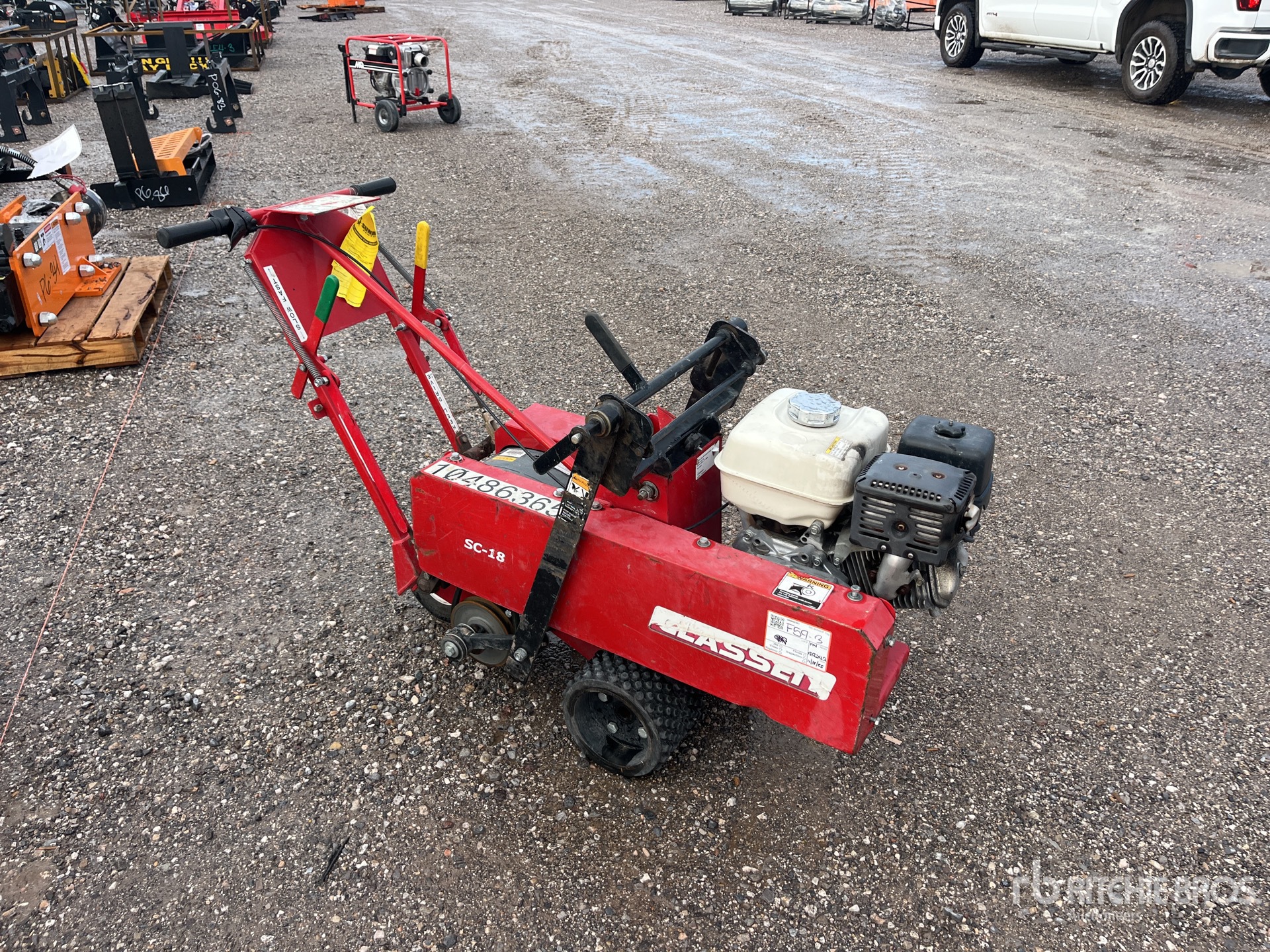 General Appearance with Bild, Ecke vorne rechts