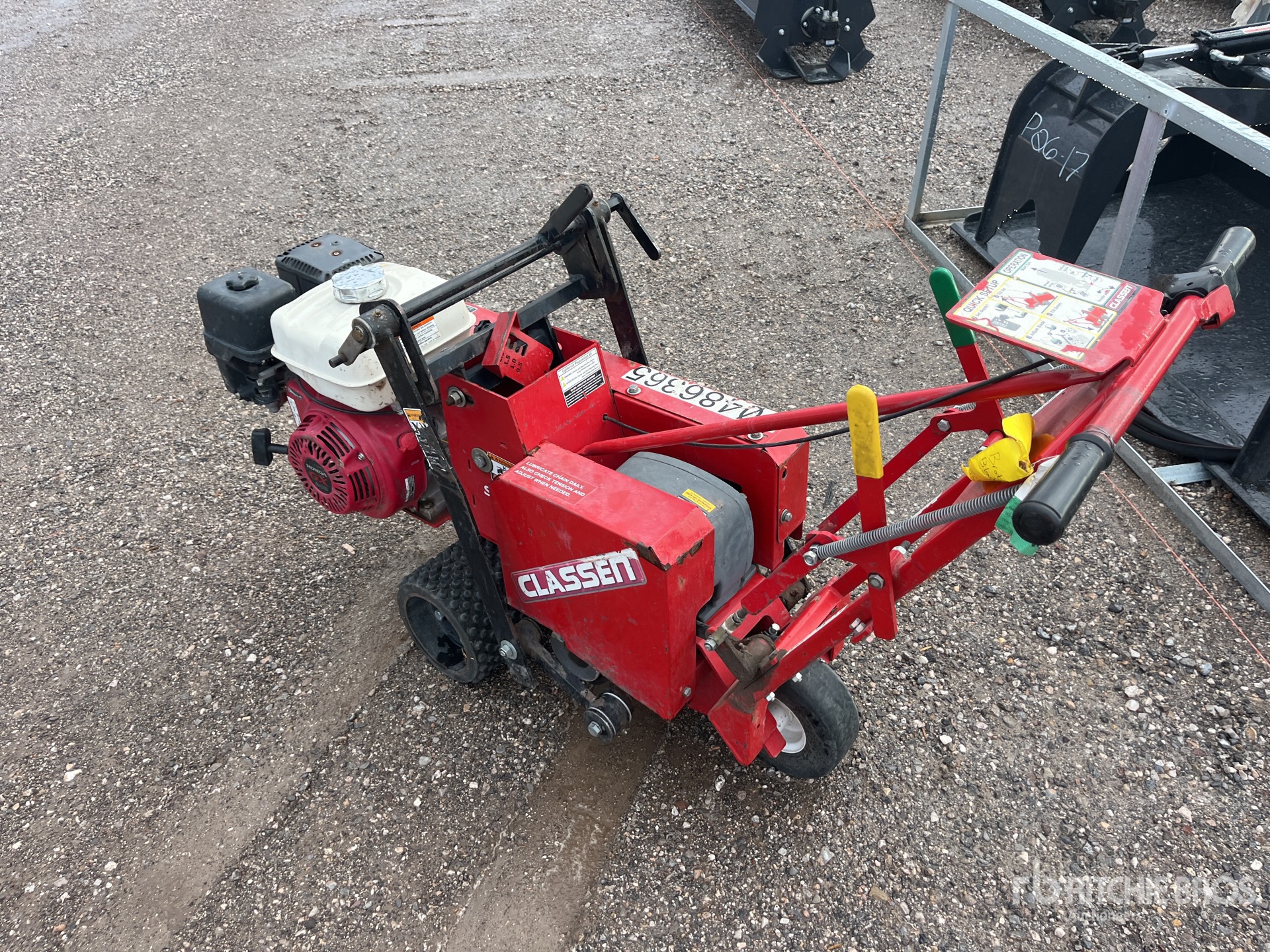 General Appearance with Bild, Ecke hinten links