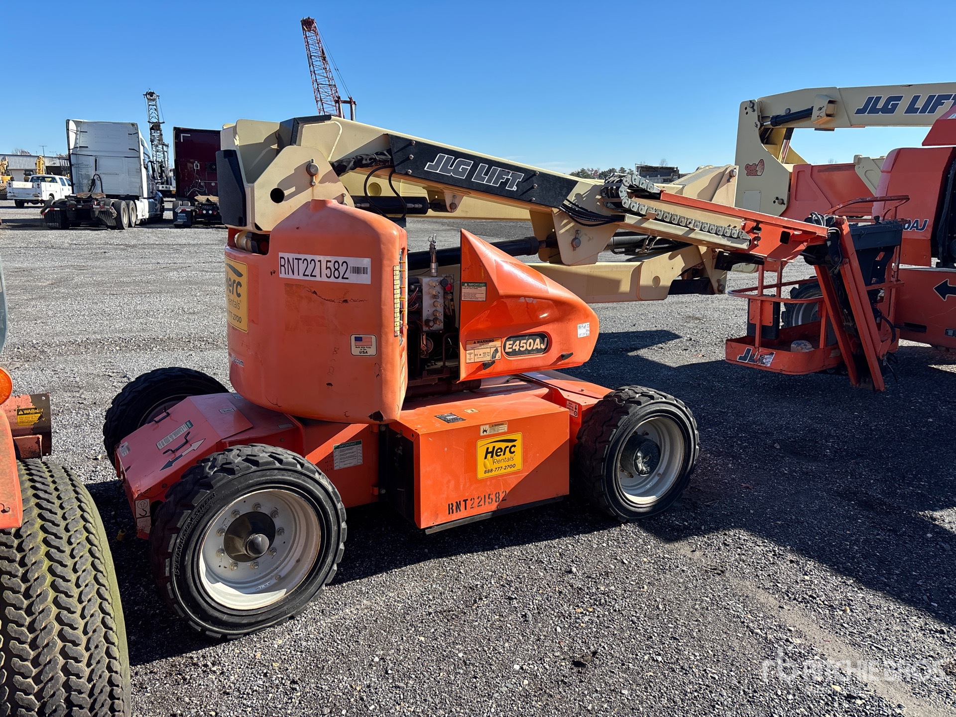 General Appearance with Picture, Right Rear Corner