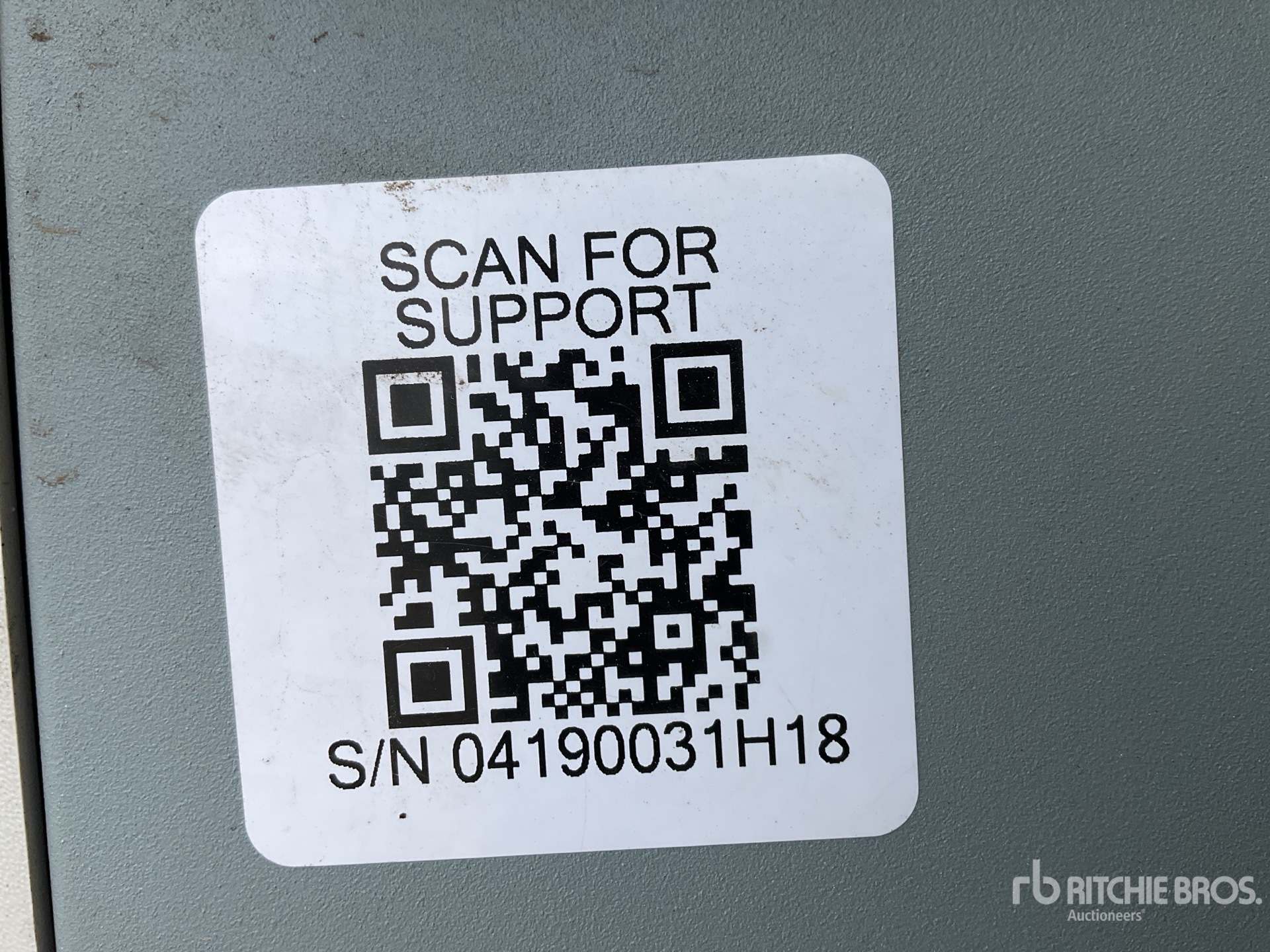 General Appearance with Seriennummer / FIN