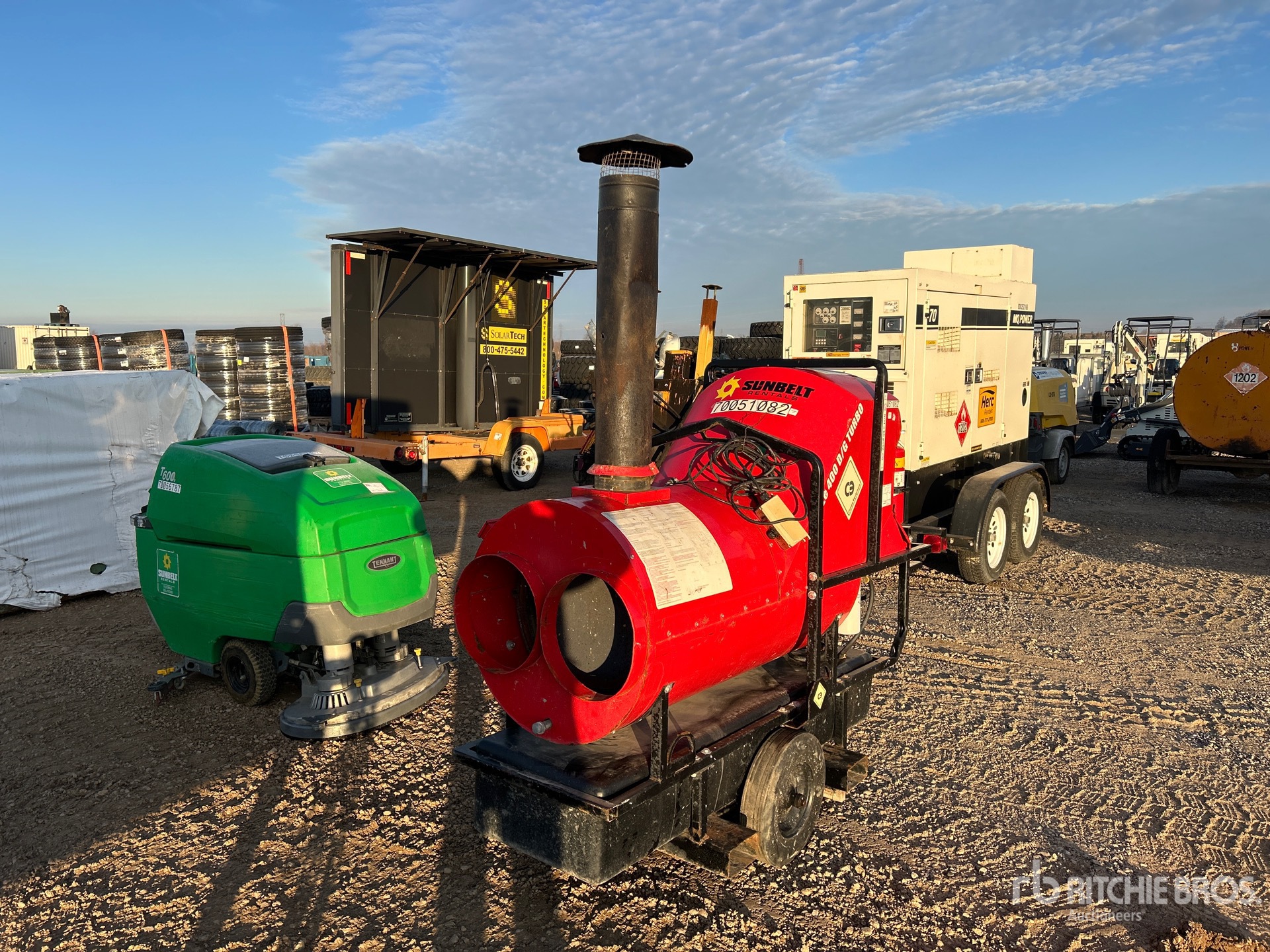 General Appearance with Picture, Left Front Corner