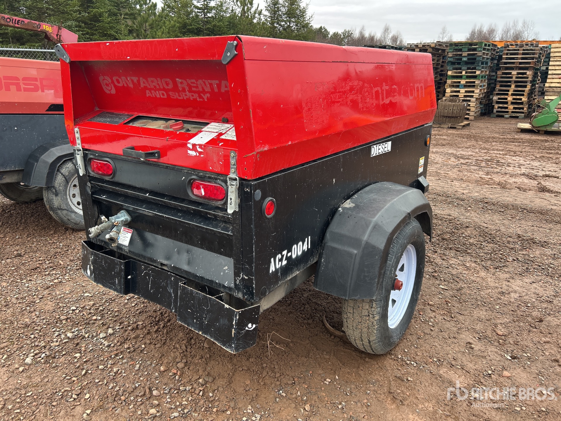 General Appearance with Imagen: esquina trasera derecha