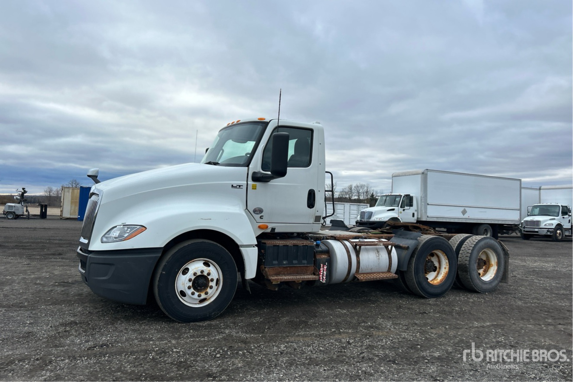 General Appearance with Picture, Left Front Corner