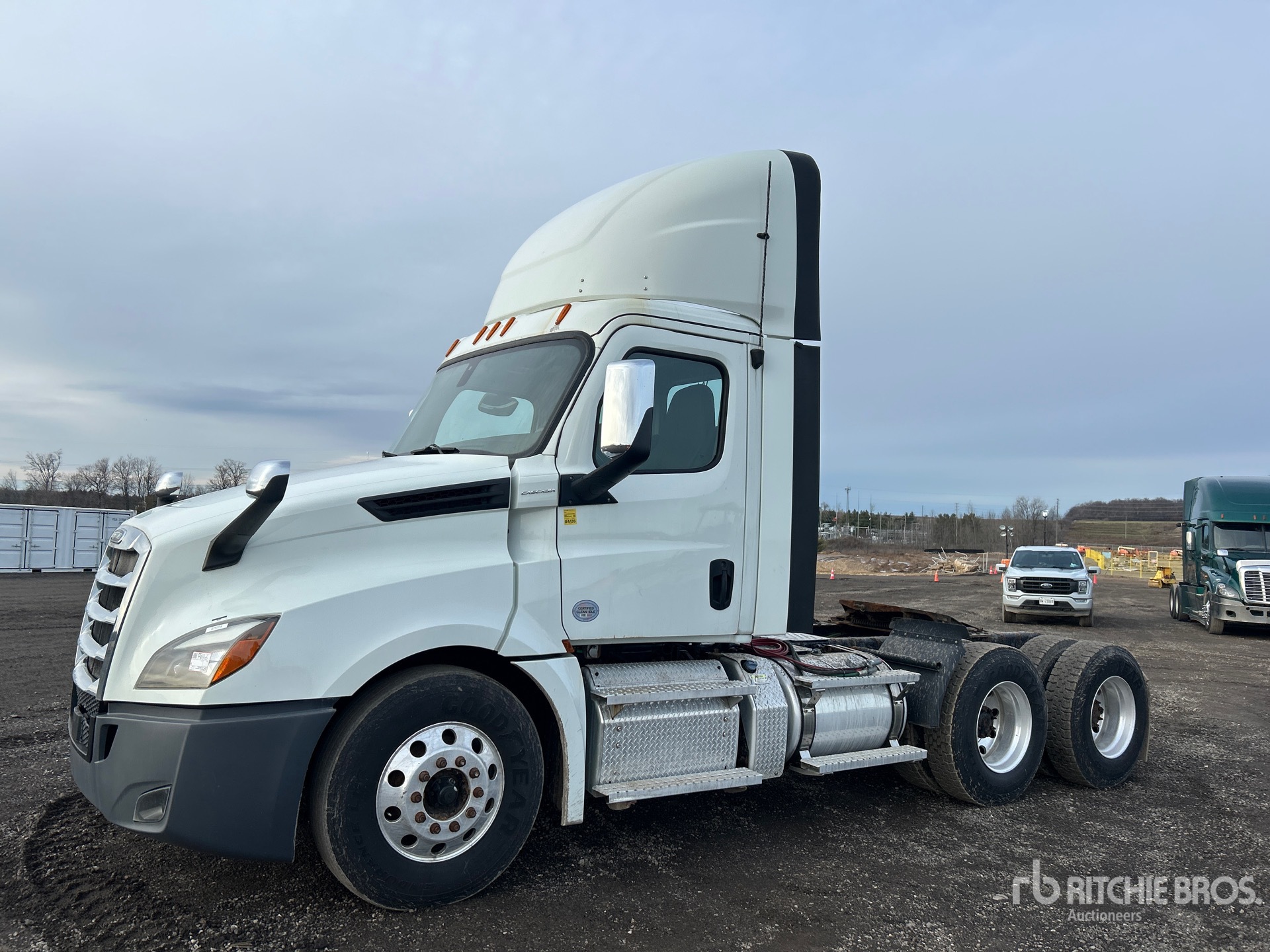 General Appearance with Picture, Left Front Corner