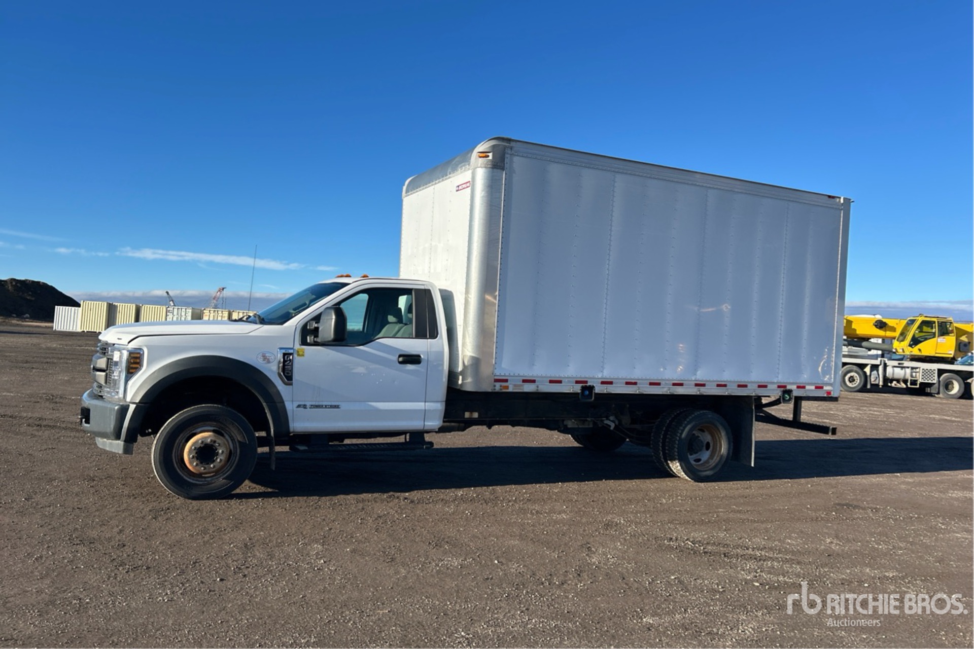 General Appearance with Image, coin avant gauche