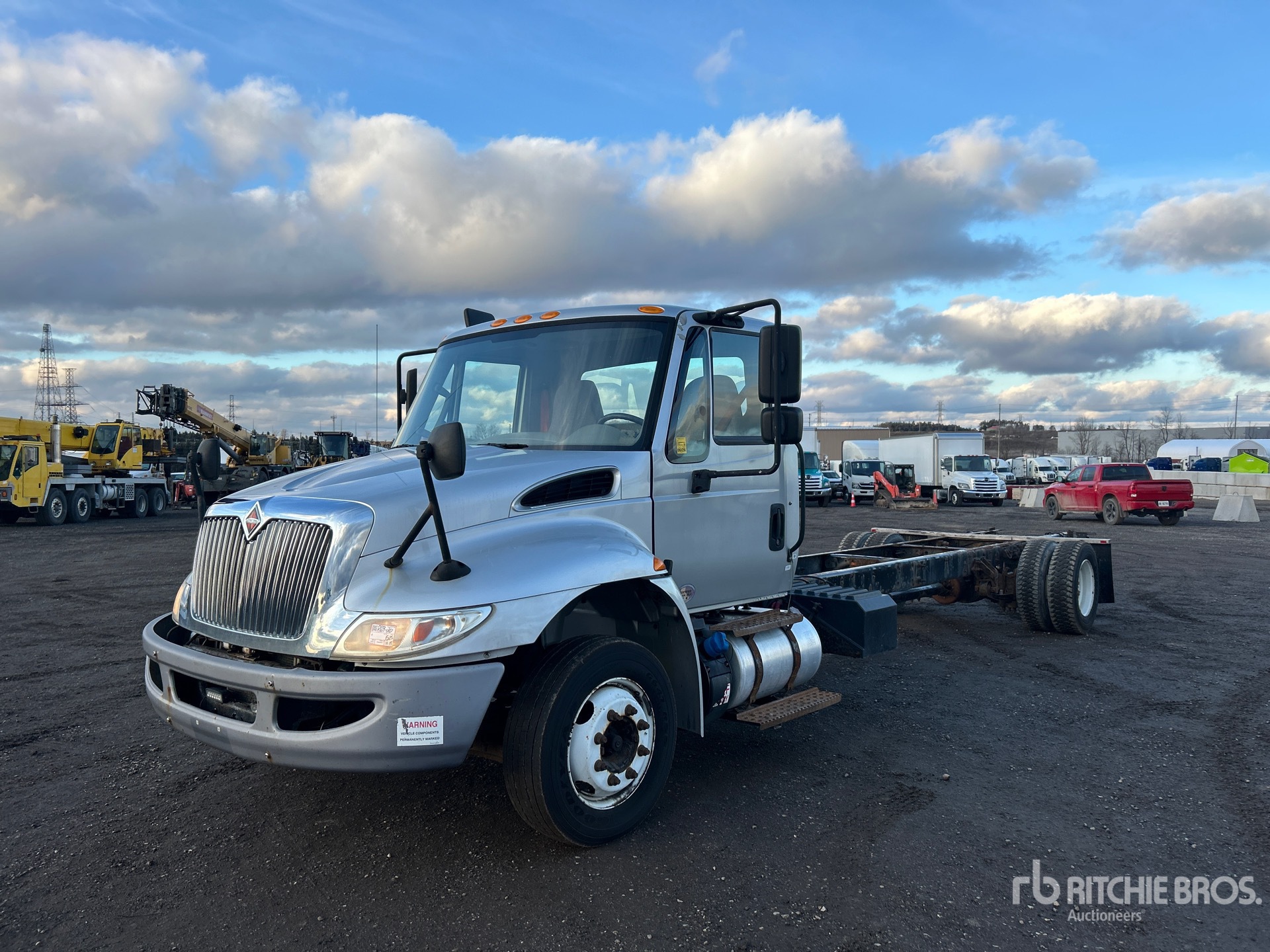 General Appearance with Featured Photo