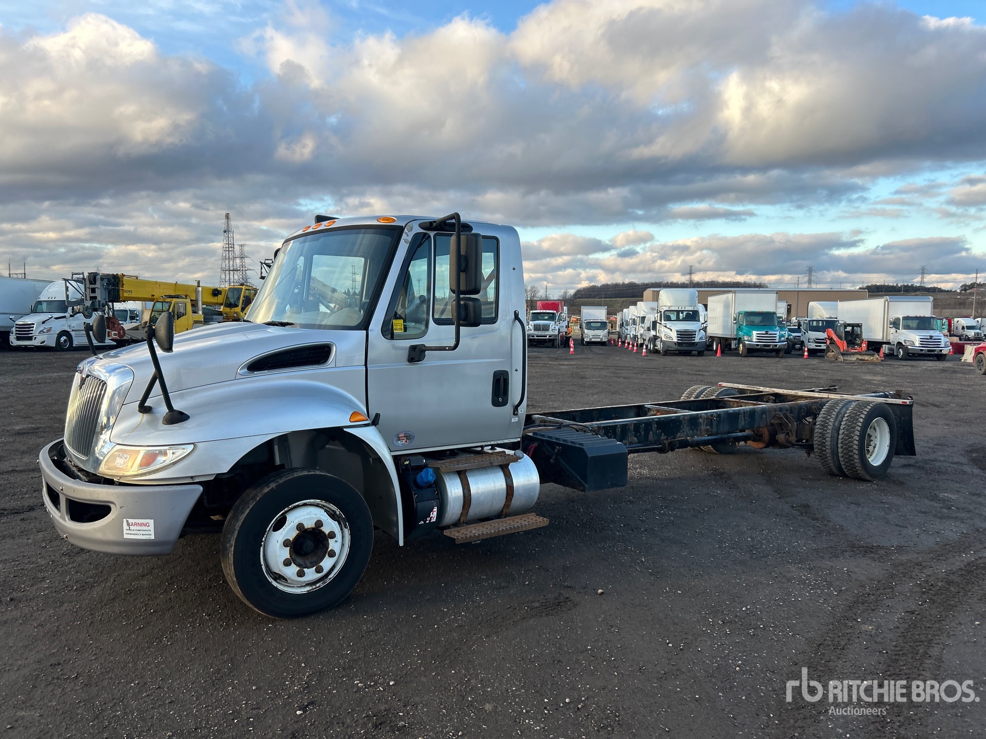 General Appearance with Imagen: esquina delantera izquierda