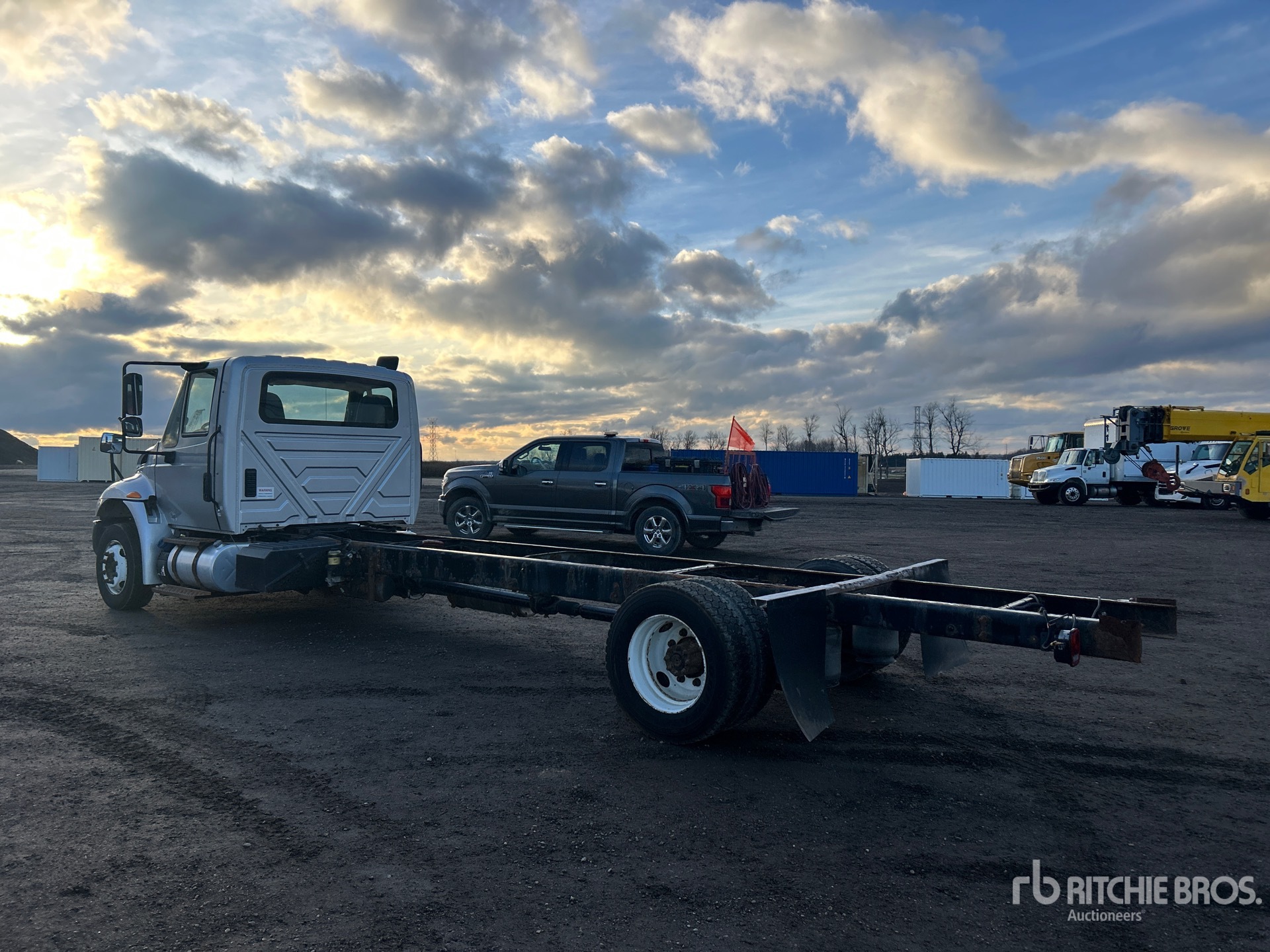 General Appearance with Imagen: esquina trasera izquierda