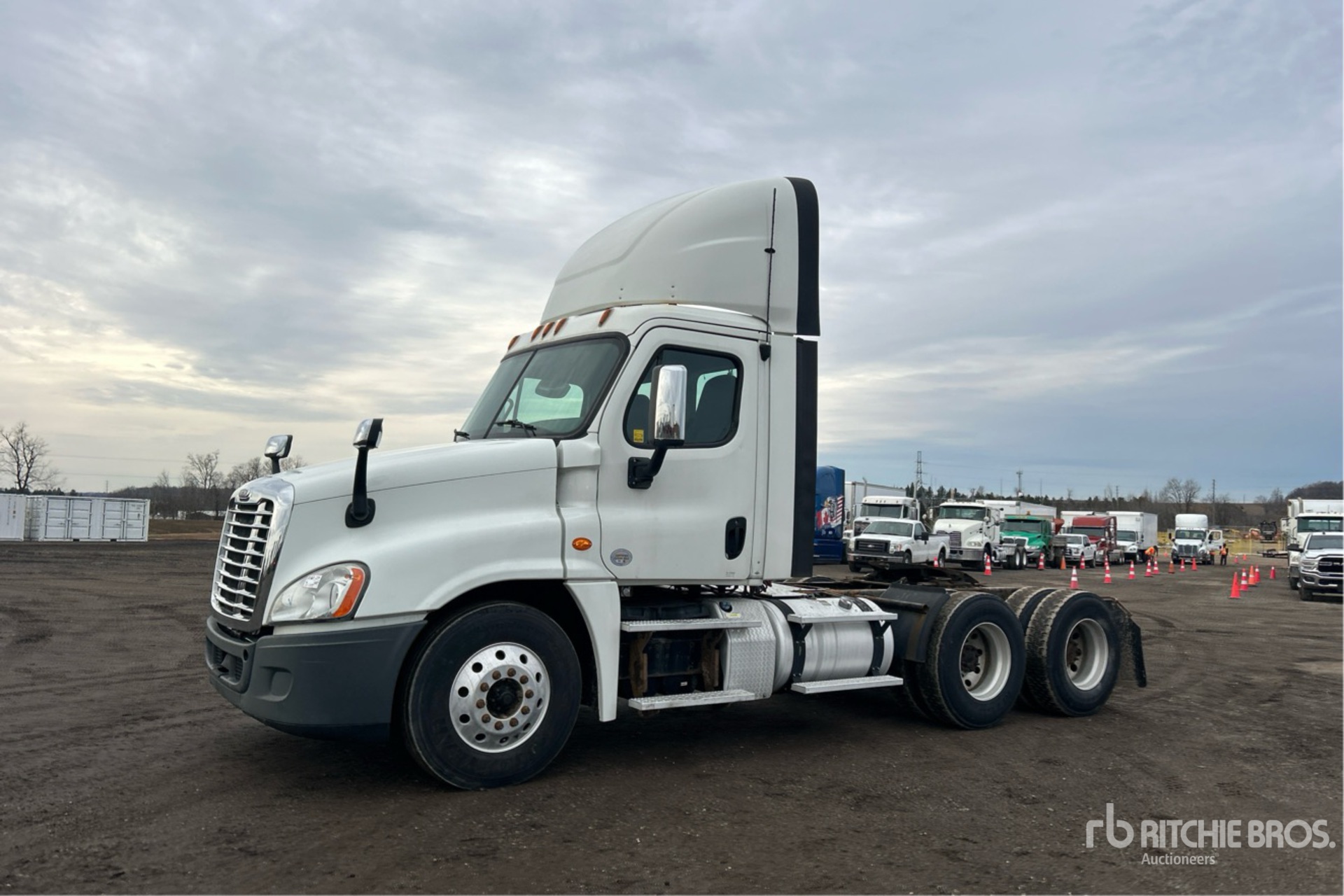 General Appearance with Picture, Left Front Corner