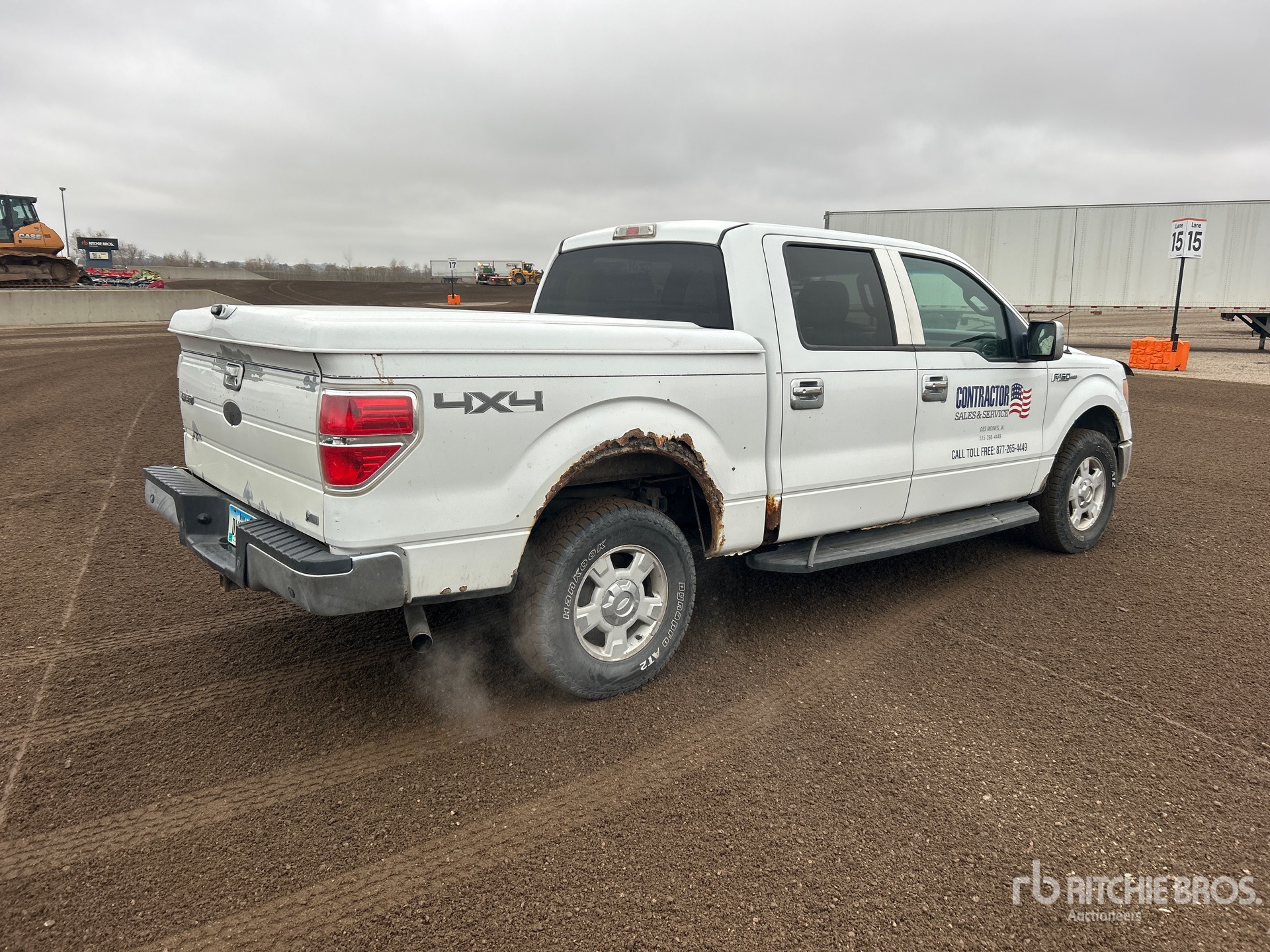 General Appearance with Picture, Right Rear Corner