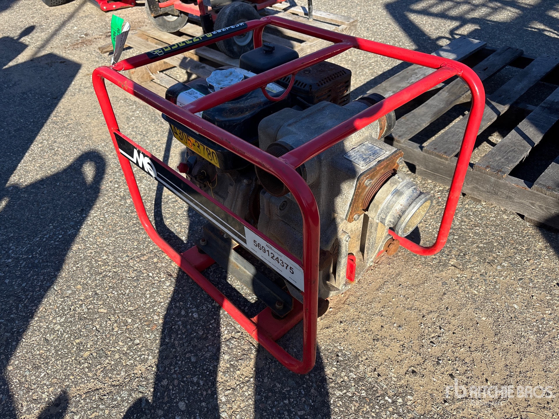 Aspect général with Image, coin avant droit