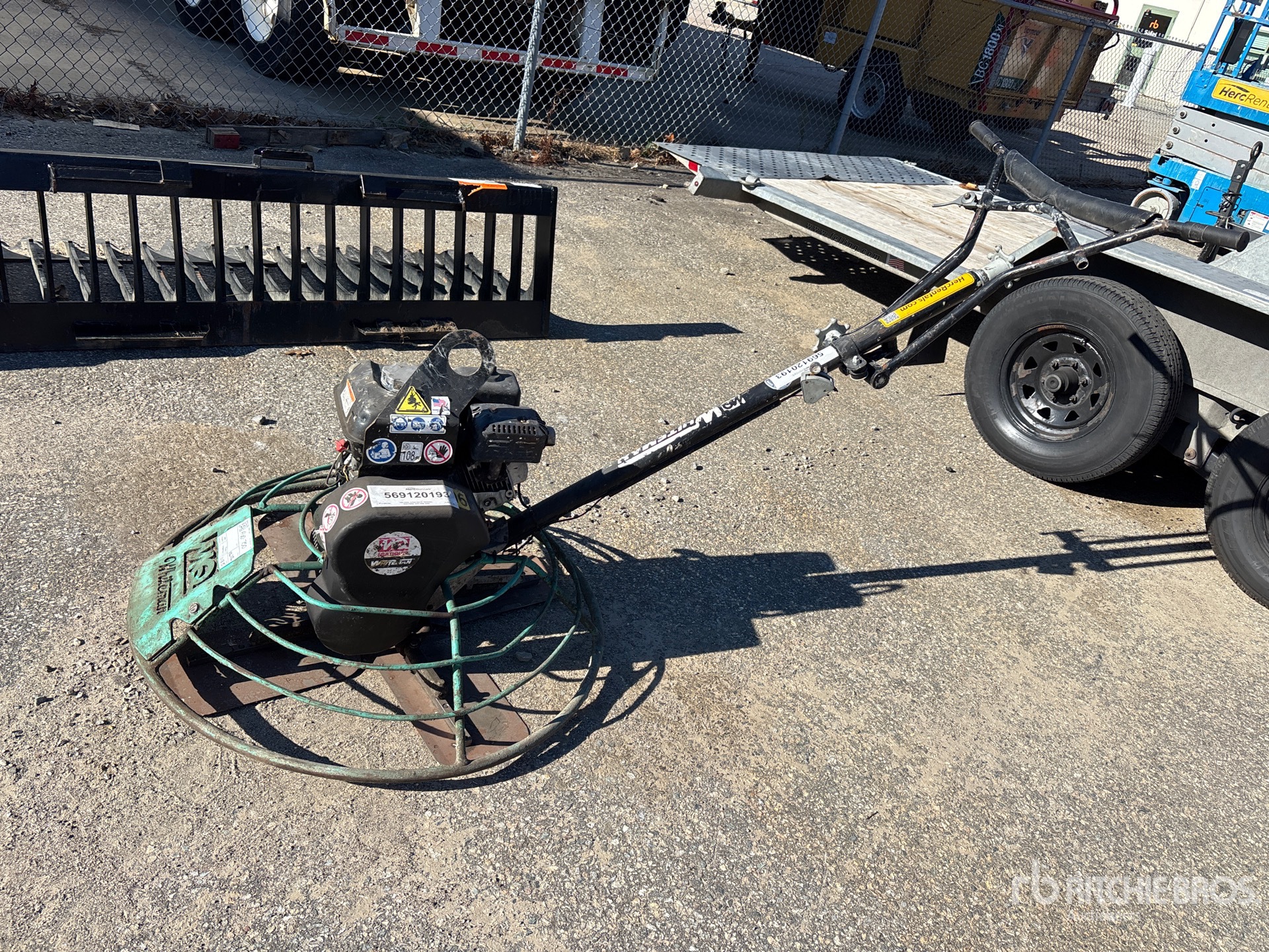 General Appearance with Featured Photo