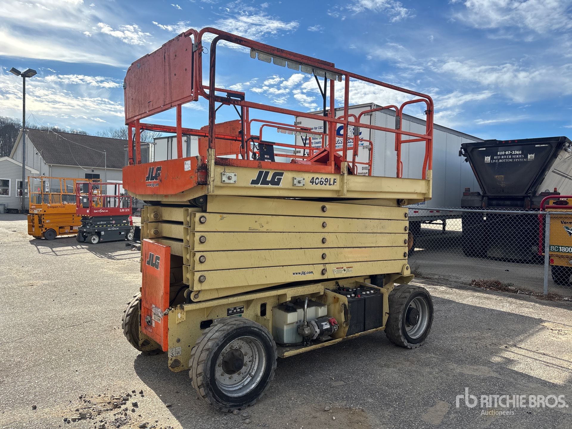 General Appearance with Imagen: esquina delantera izquierda