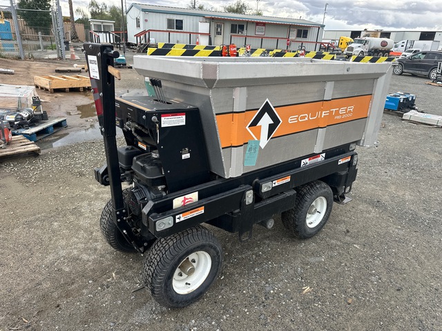 2021 Equipter RB2000 Dumpster Self-Propelled Broom 2021 Equipter RB2000 Dumpster Self-Propelled Broom