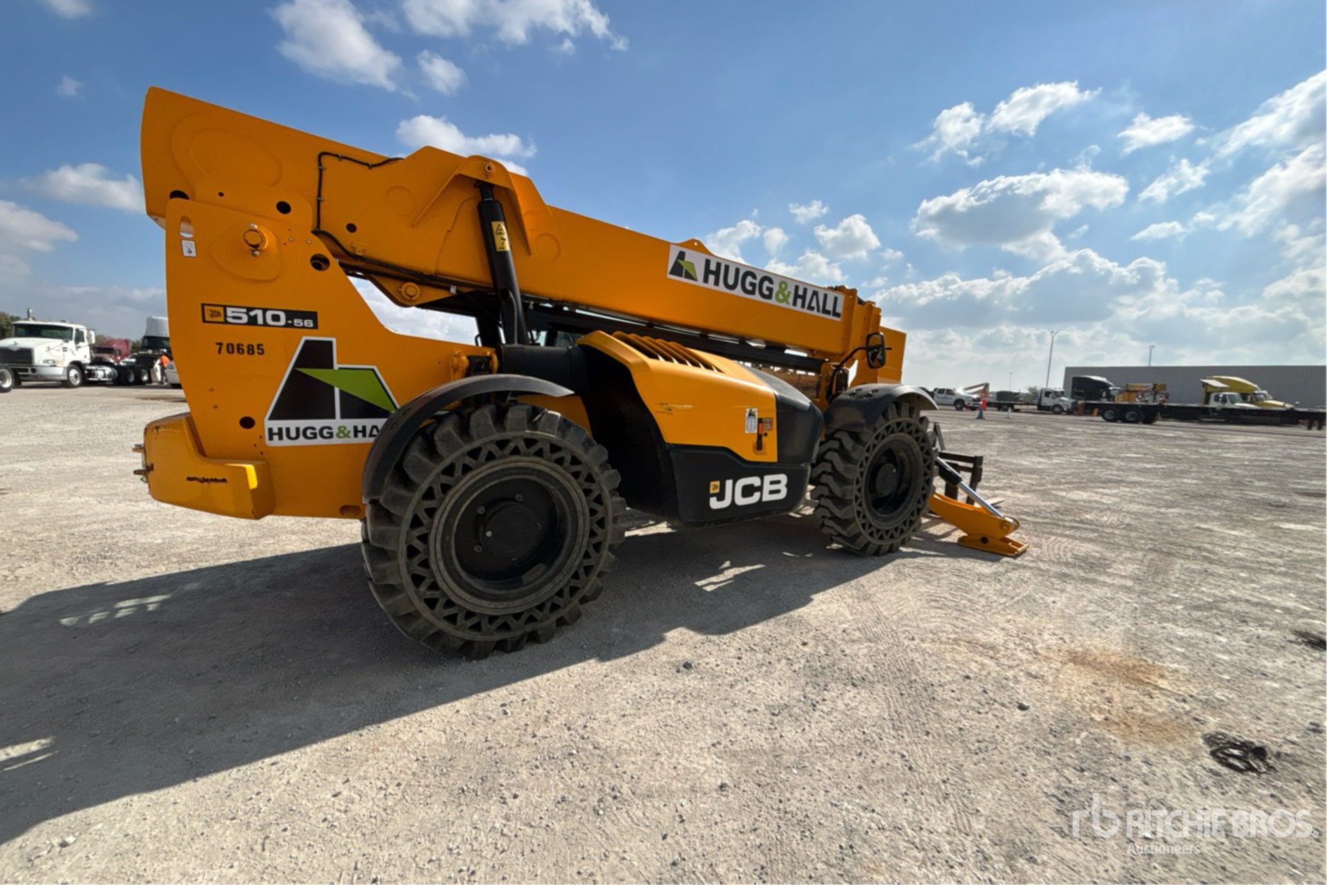 General Appearance with Foto, angolo anteriore sinistro