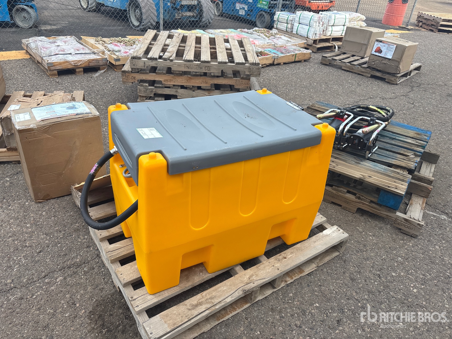 General Appearance with Featured Photo