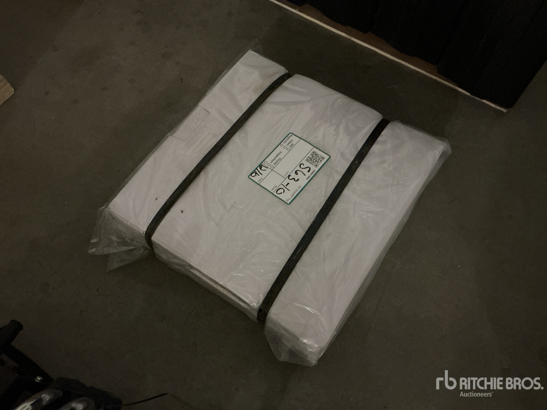 Aspect général with Image, coin avant gauche