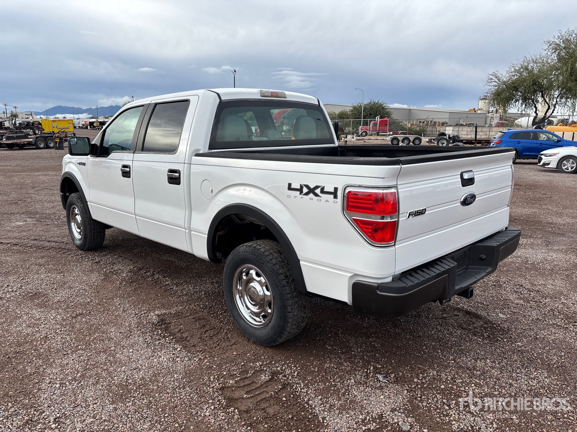 General Appearance with Picture, Left Rear Corner