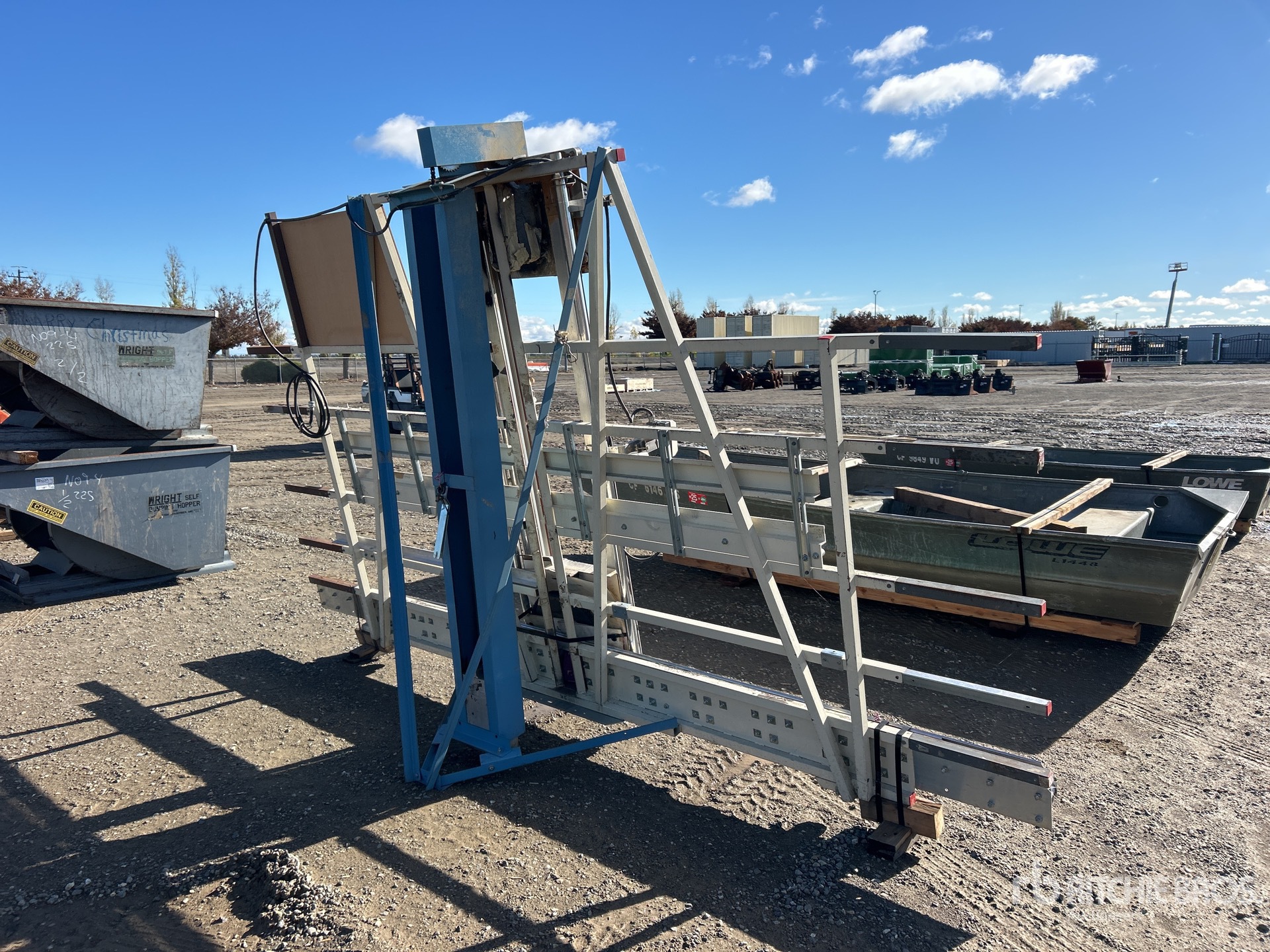 General Appearance with Image, coin arrière droit