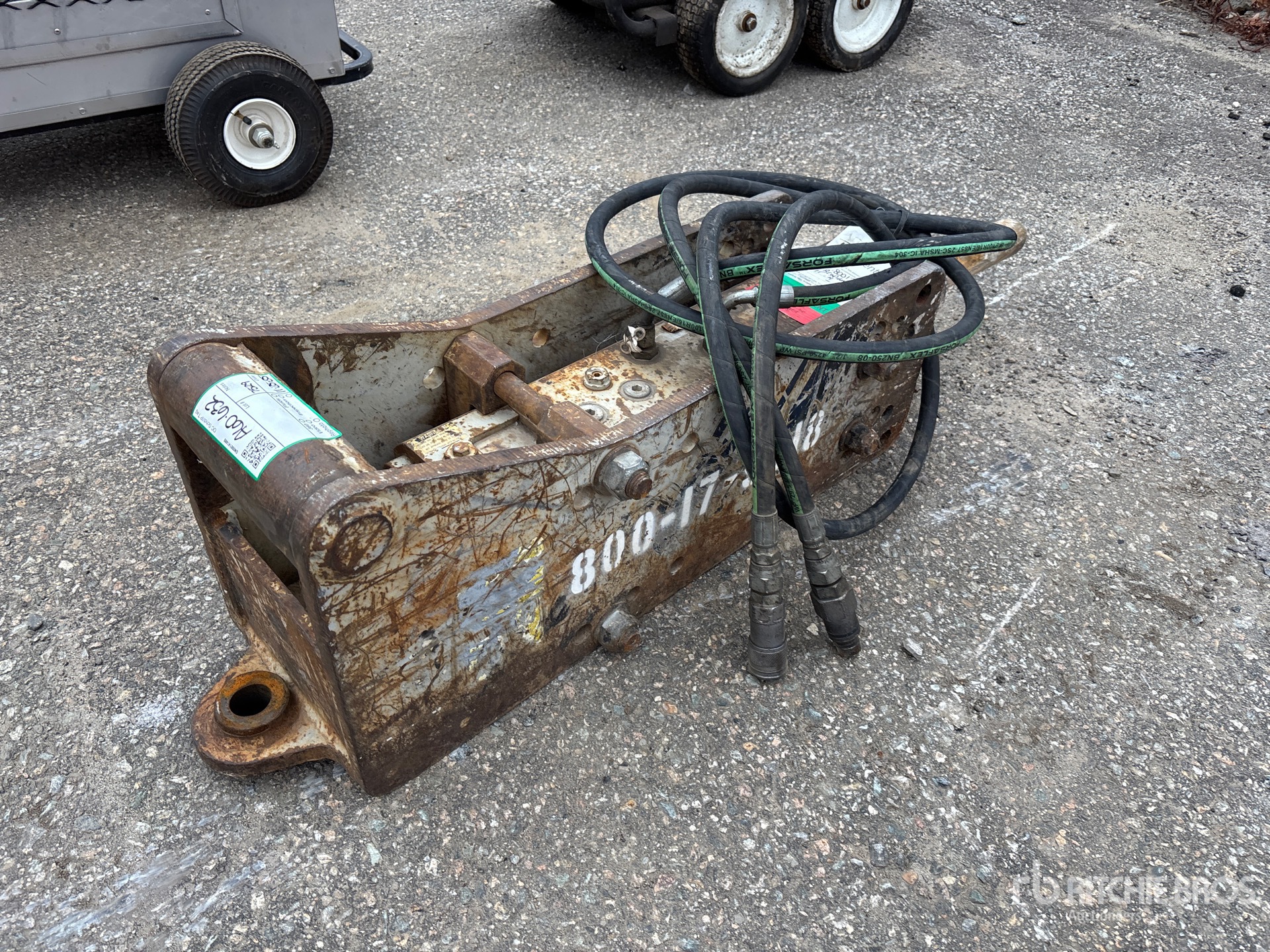 General Appearance with Picture, Right Rear Corner