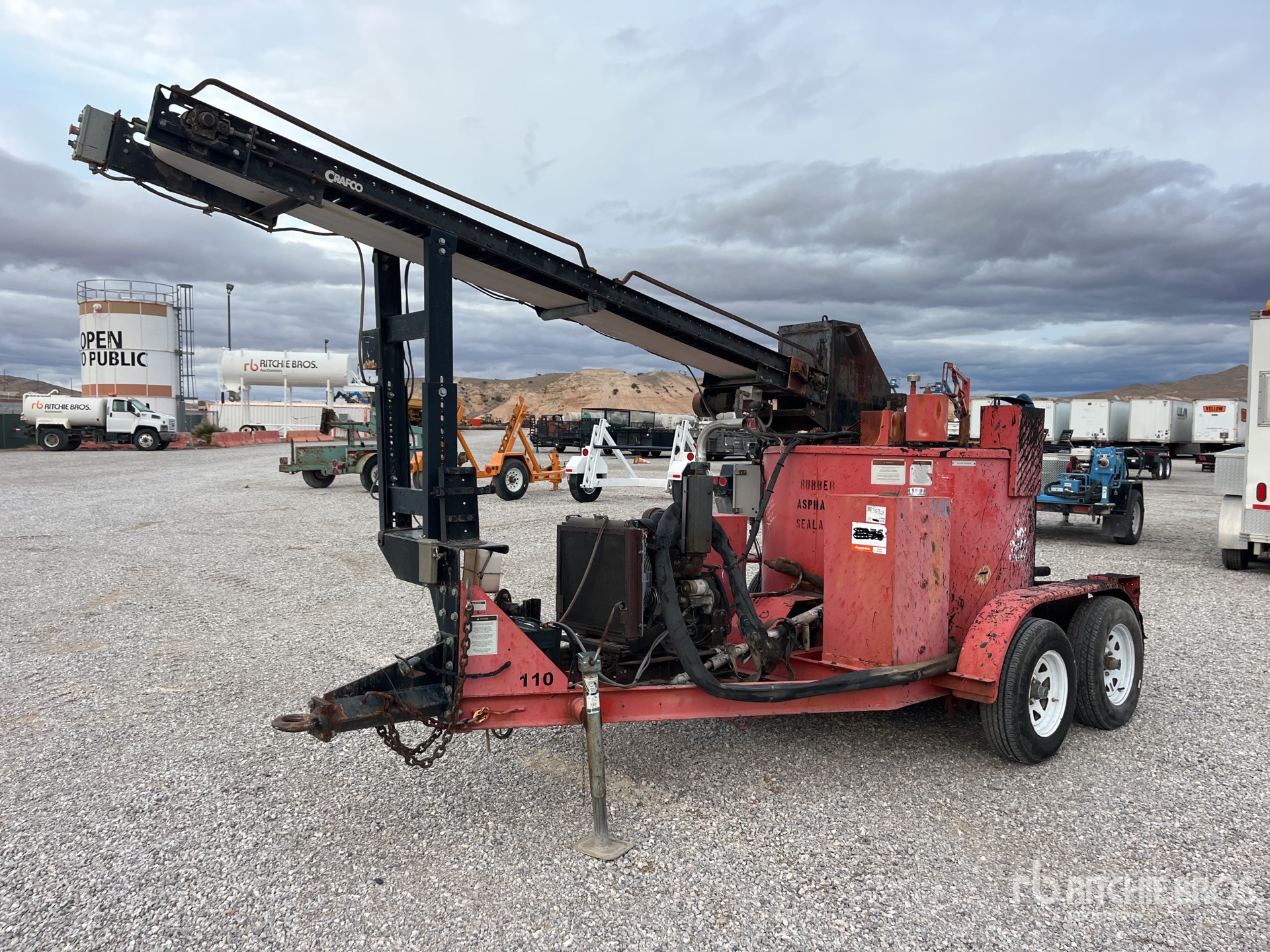 General Appearance with Picture, Left Front Corner