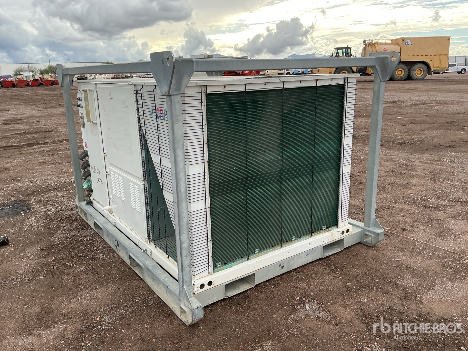 General Appearance with Bild, Ecke hinten links