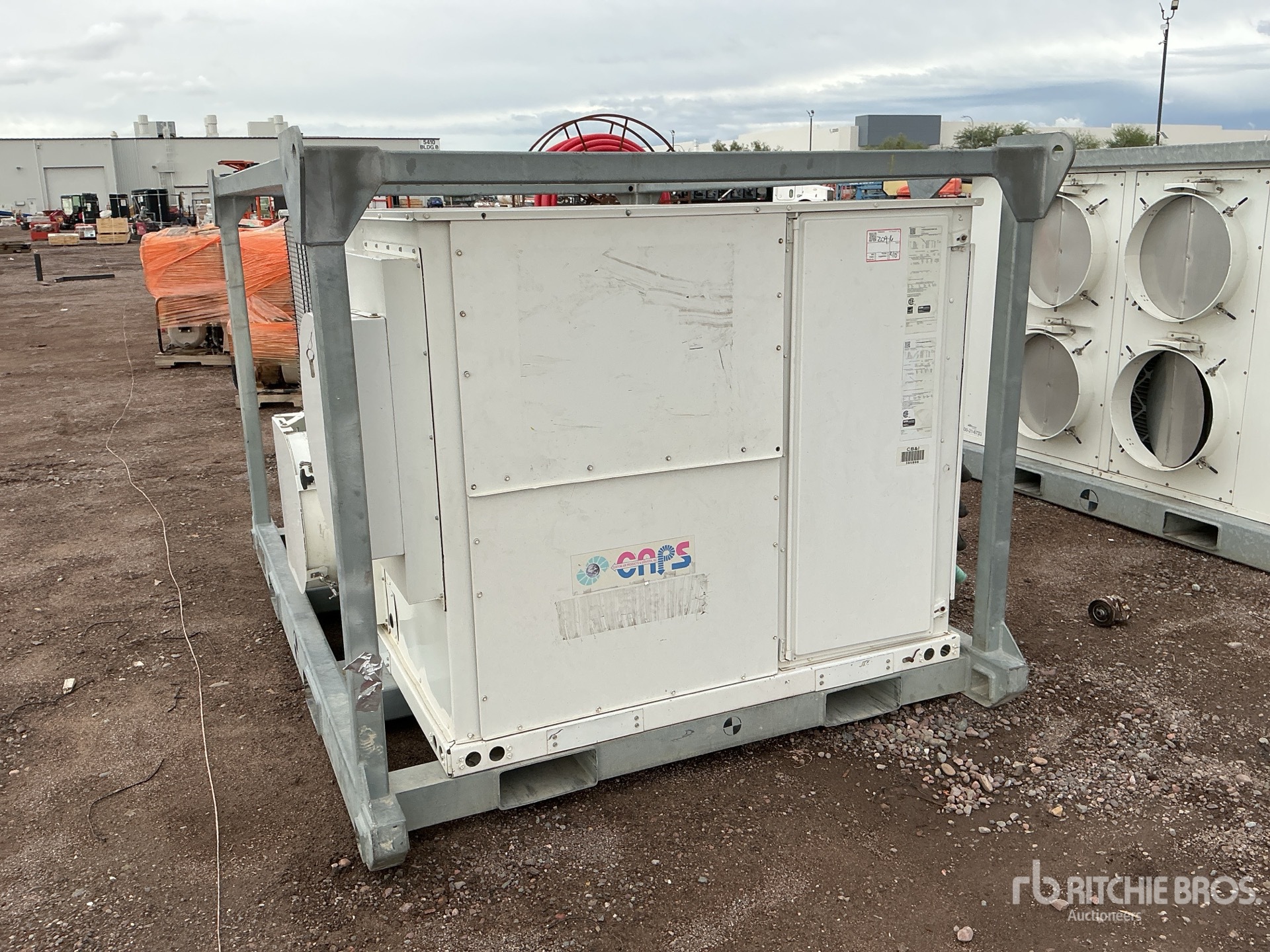 General Appearance with Bild, Ecke vorne rechts