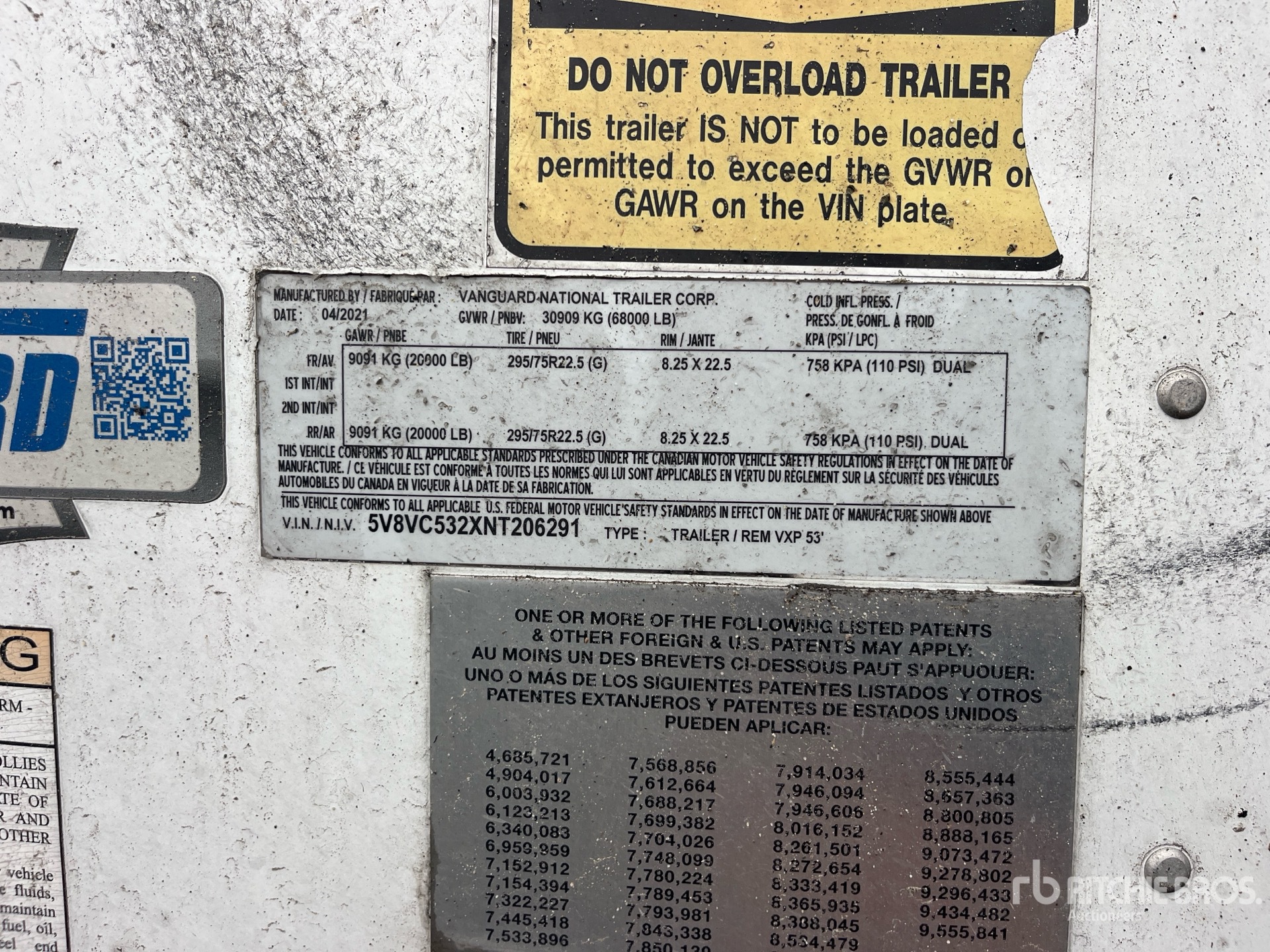 General Appearance with Numéro de série/Numéro d'identification du véhicule automobile