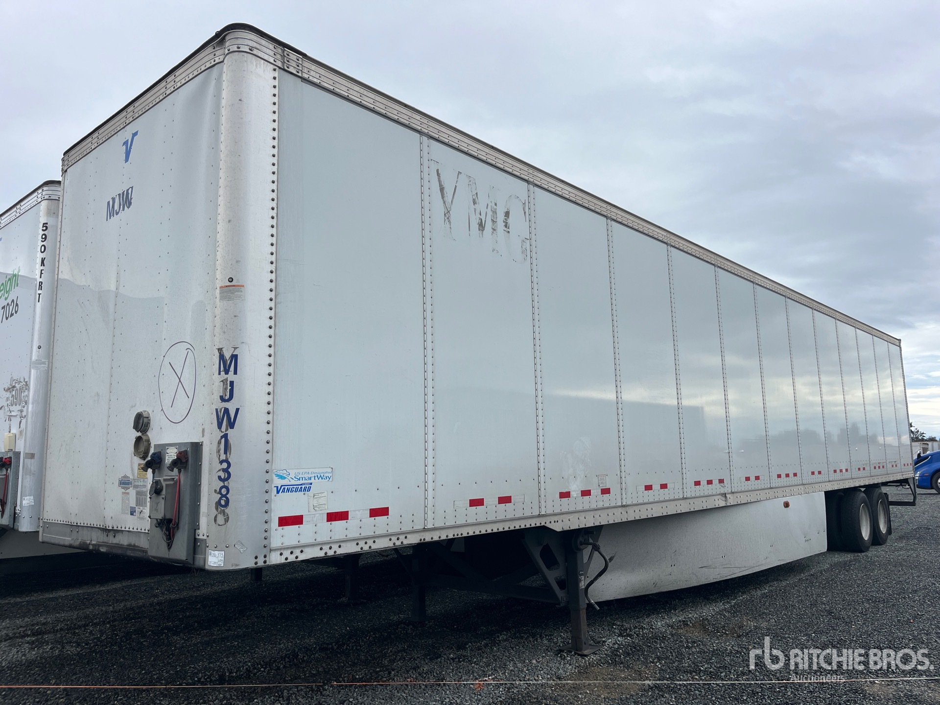 General Appearance with Image, coin avant gauche