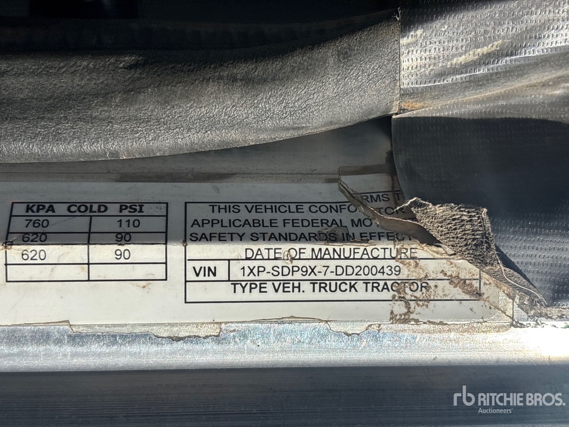 General Appearance with Numero seriale/numero d’identificazione del veicolo (VIN)