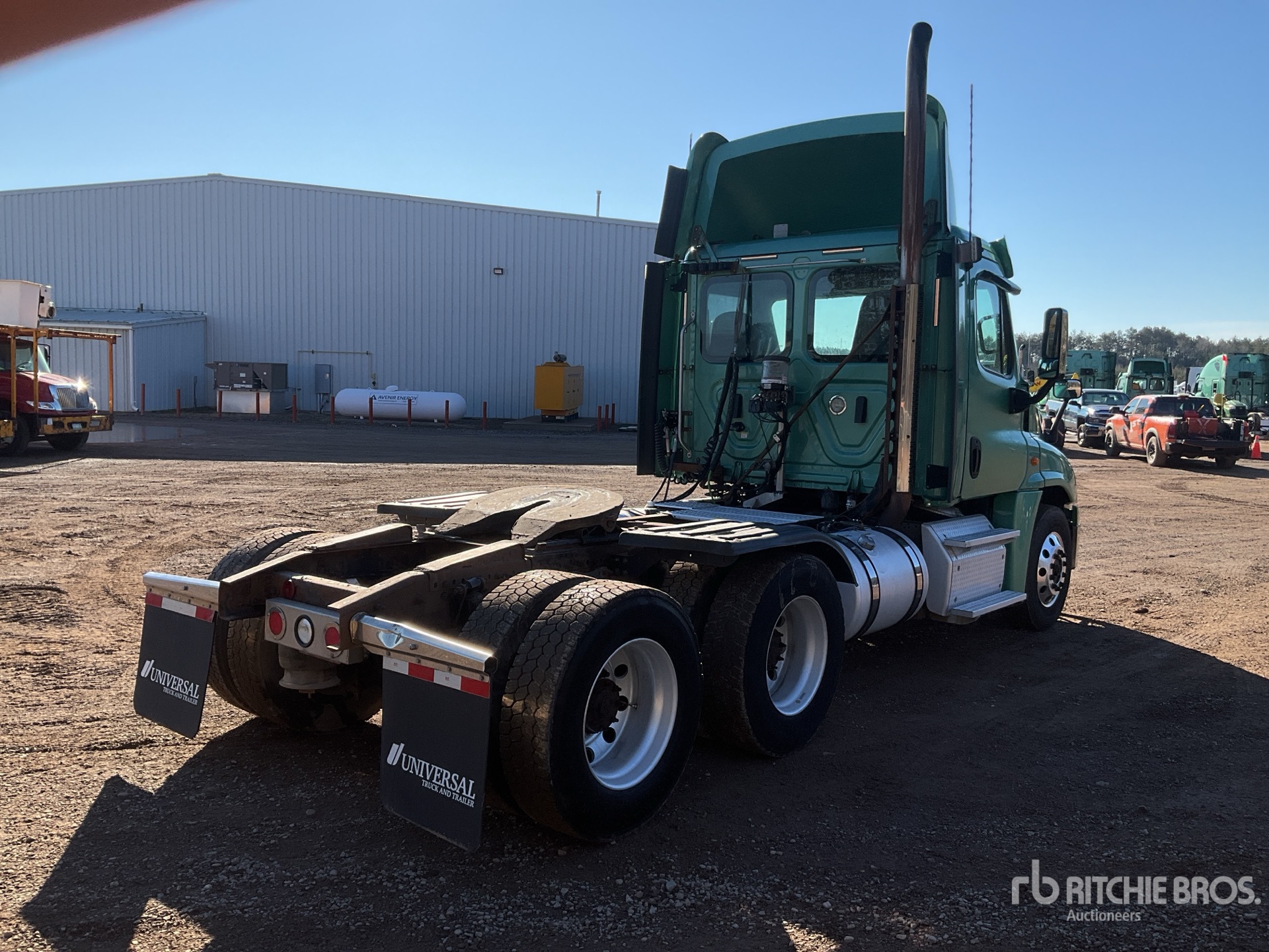 General Appearance with Foto, angolo anteriore sinistro