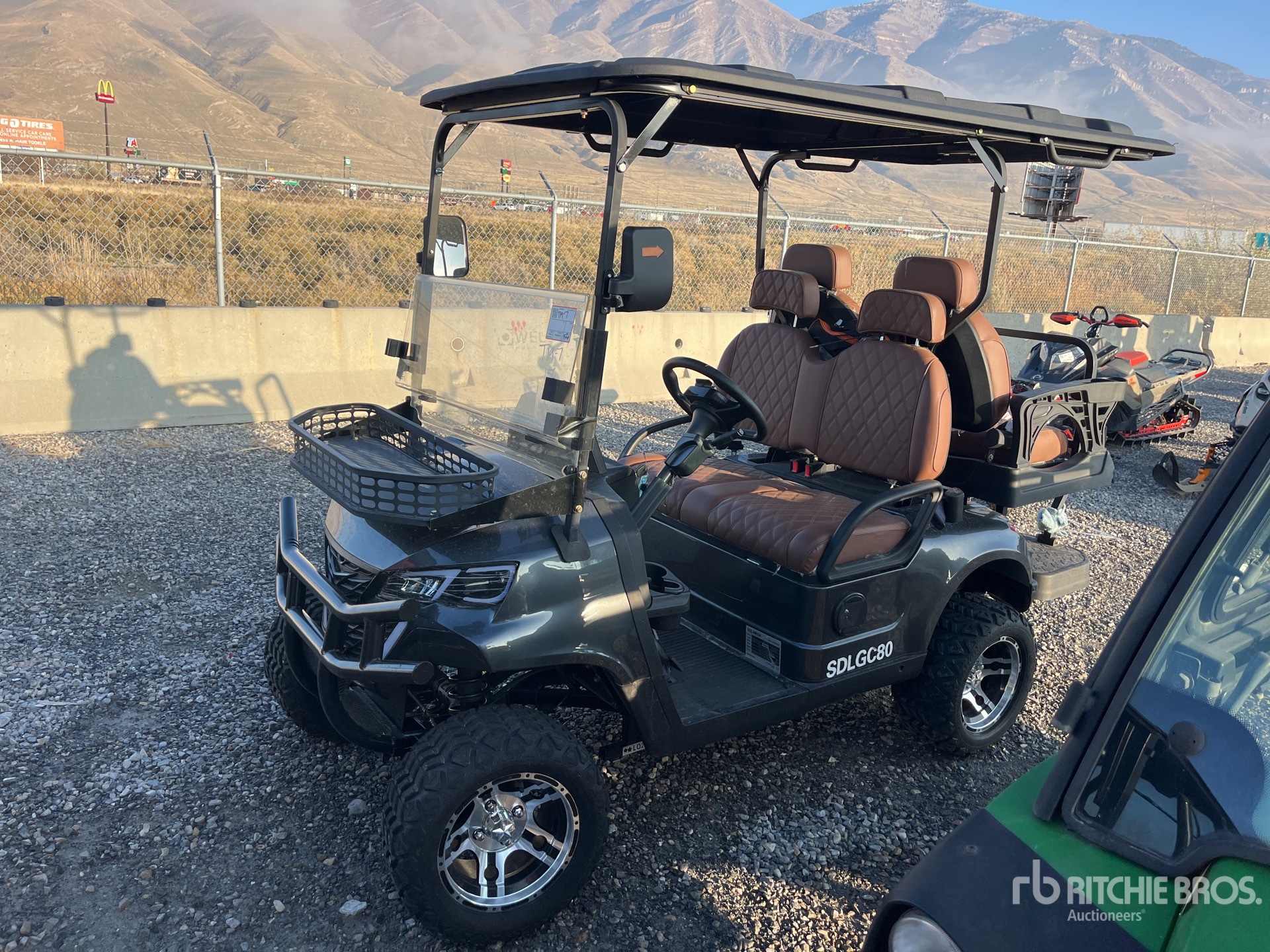 General Appearance with Imagen: esquina delantera izquierda