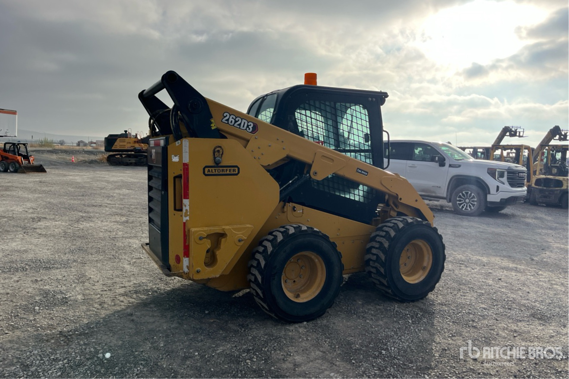 General Appearance with Imagen: esquina trasera derecha