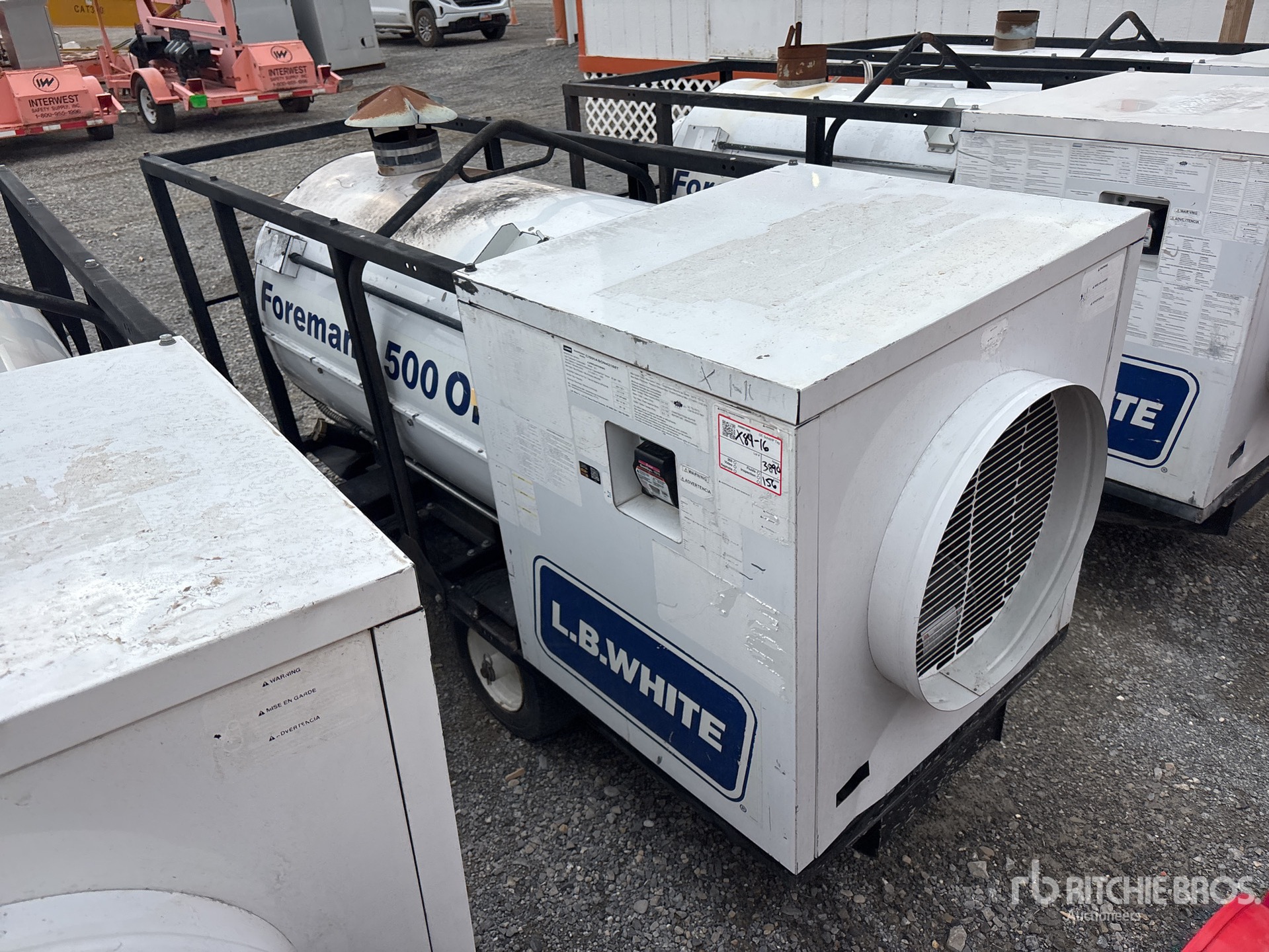 General Appearance with Foto, angolo posteriore sinistro