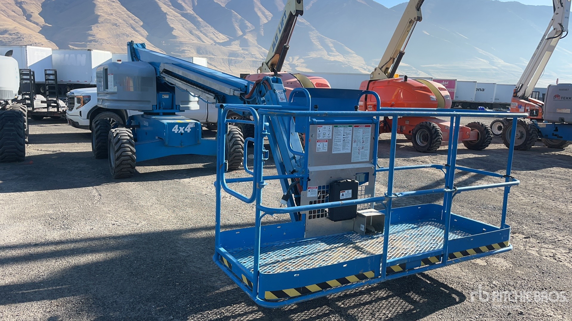 General Appearance with Picture, Right Front Corner