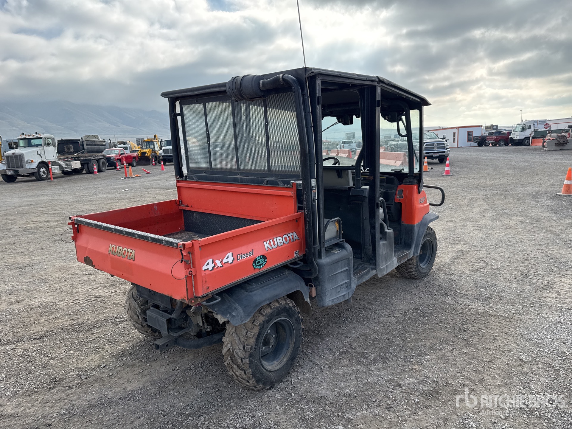 General Appearance with Picture, Right Rear Corner