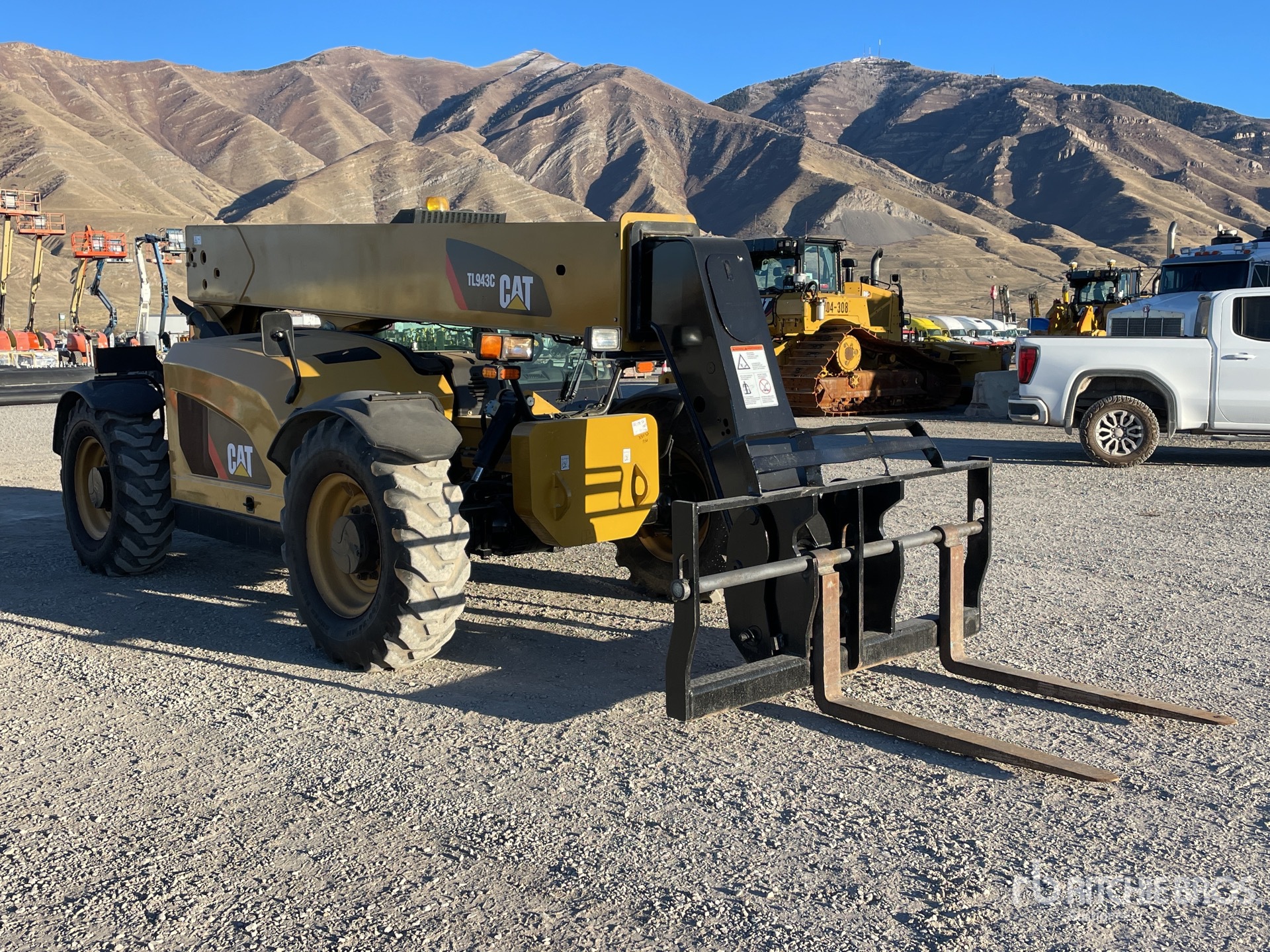 General Appearance with Bild, Ecke vorne rechts