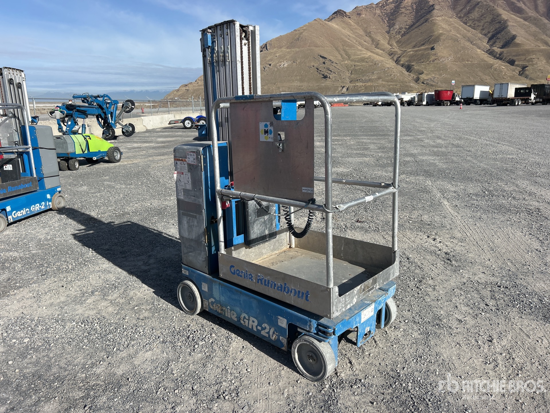 General Appearance with Bild, Ecke vorne rechts