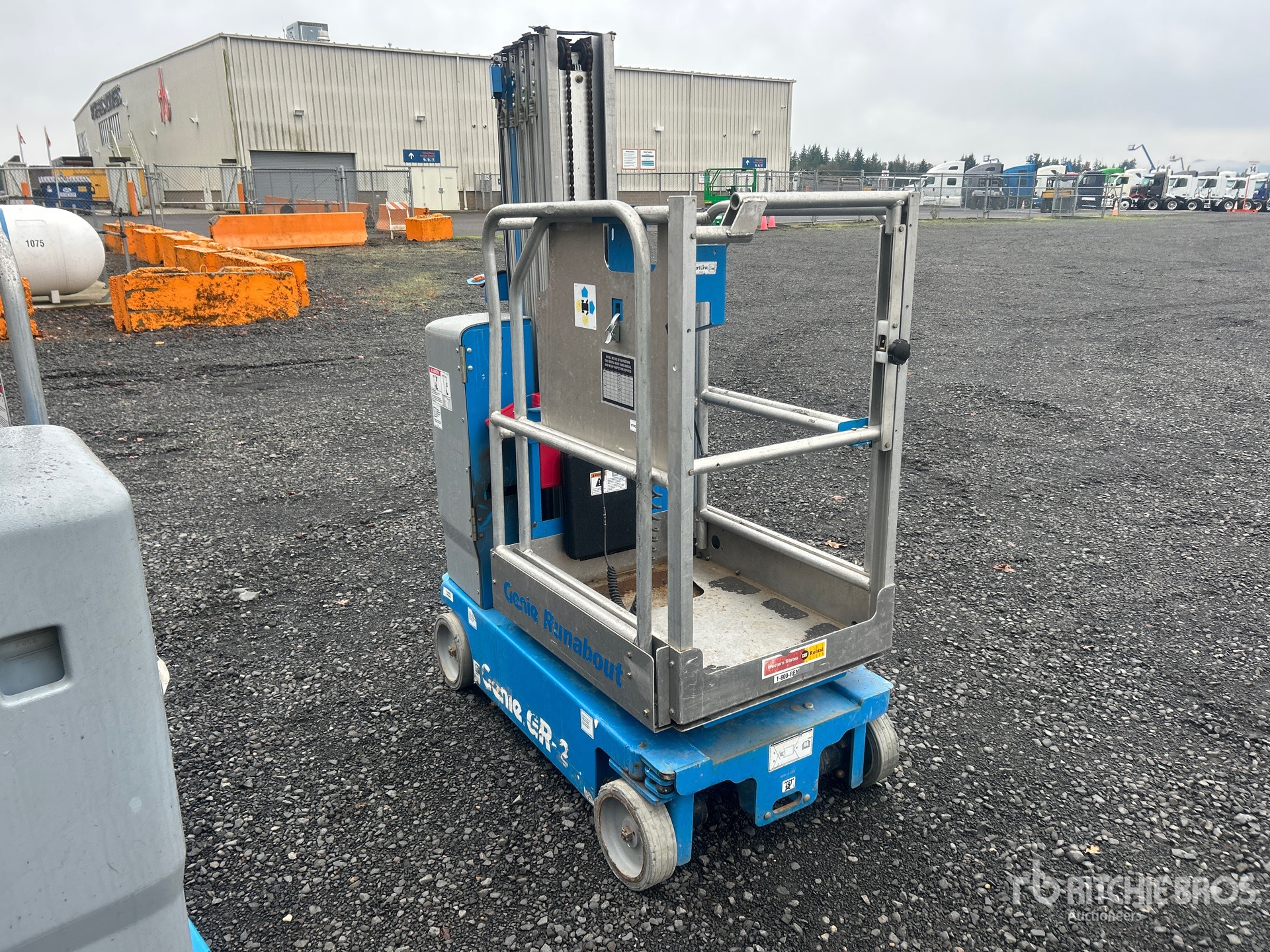 General Appearance with Picture, Left Rear Corner