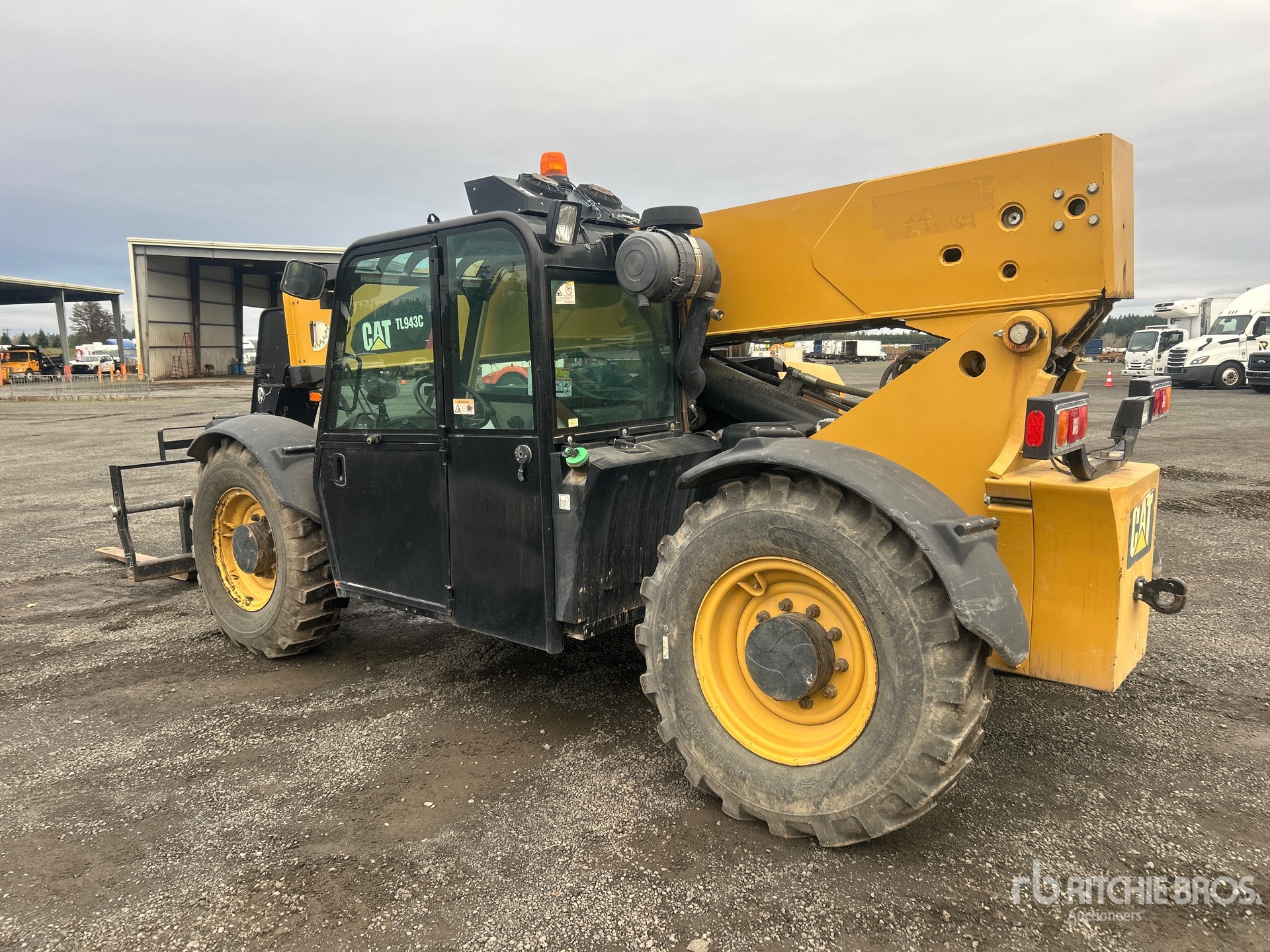 General Appearance with Picture, Left Rear Corner