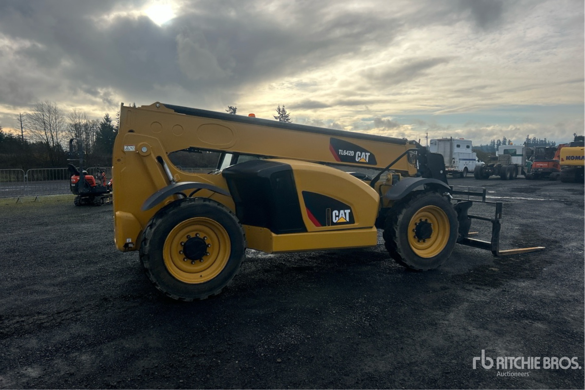 General Appearance with Bild, Ecke hinten rechts