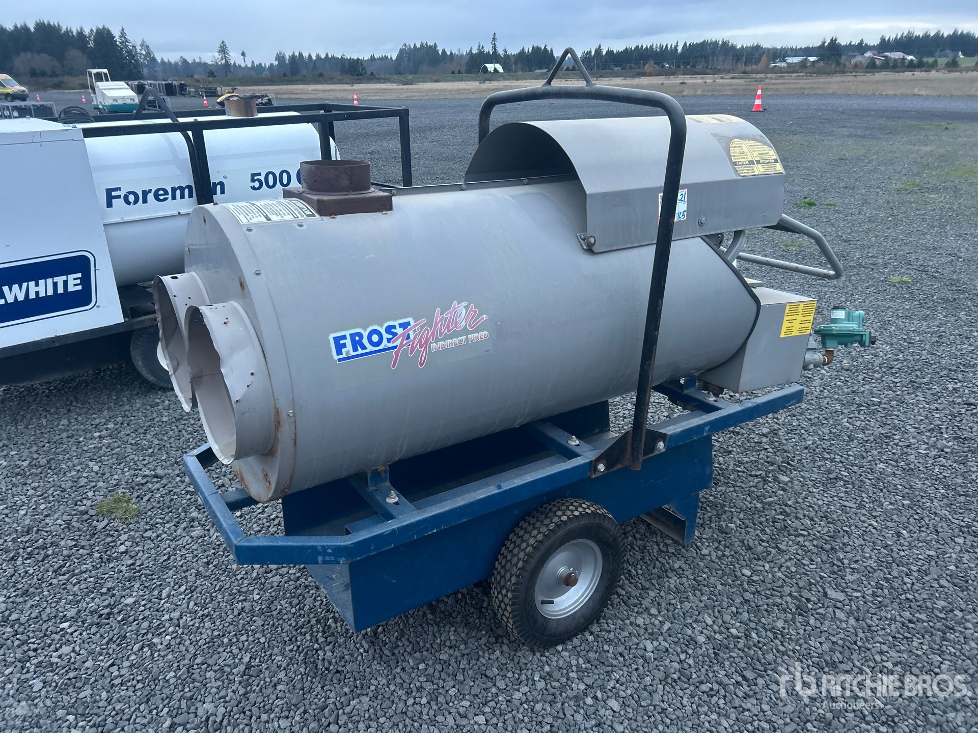 General Appearance with Bild, Ecke vorne links